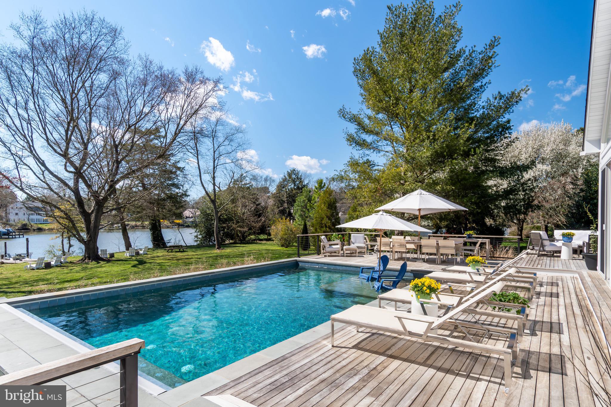 NORTH BEND - Residential