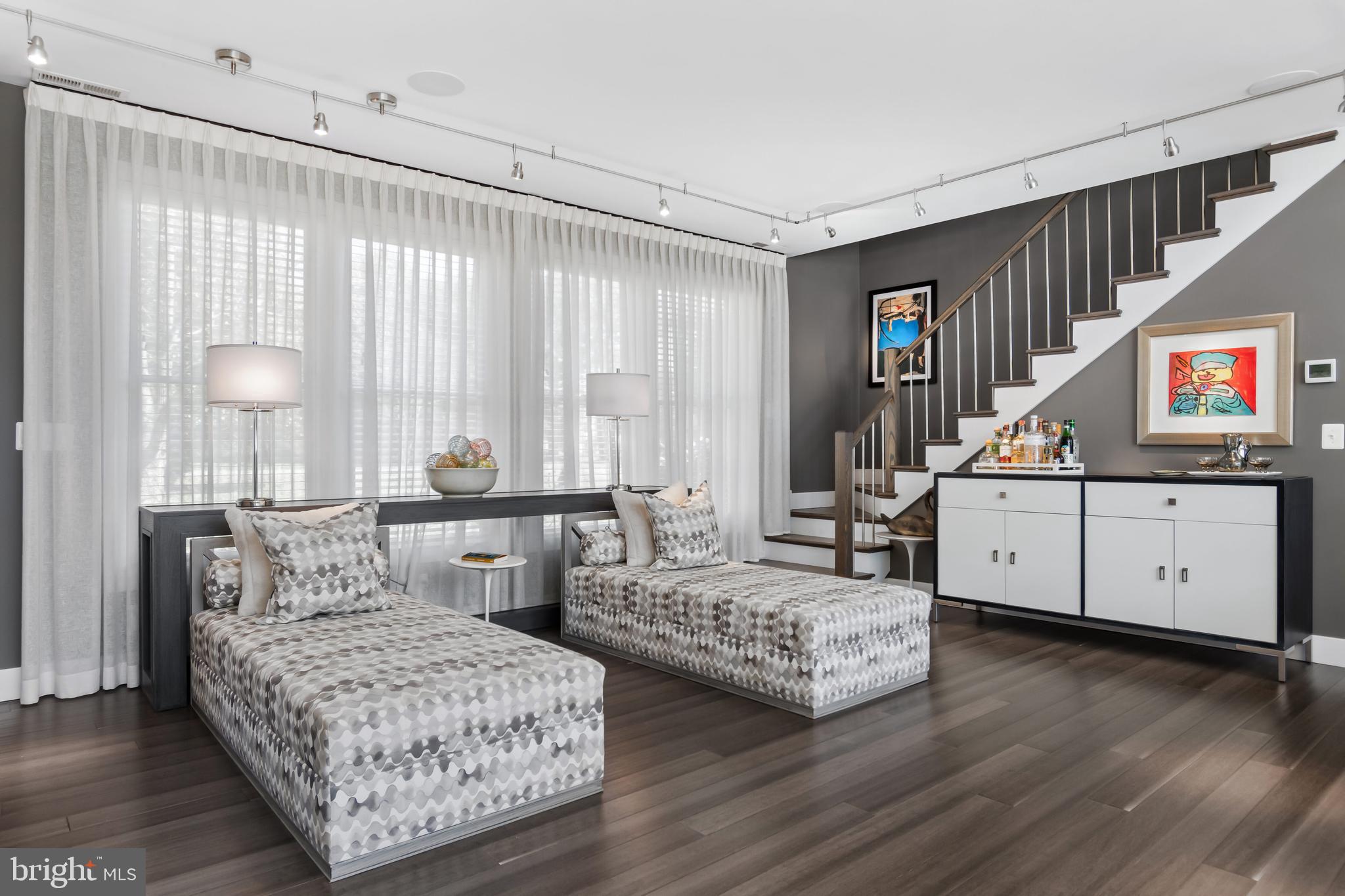 NORTH BEND - Residential