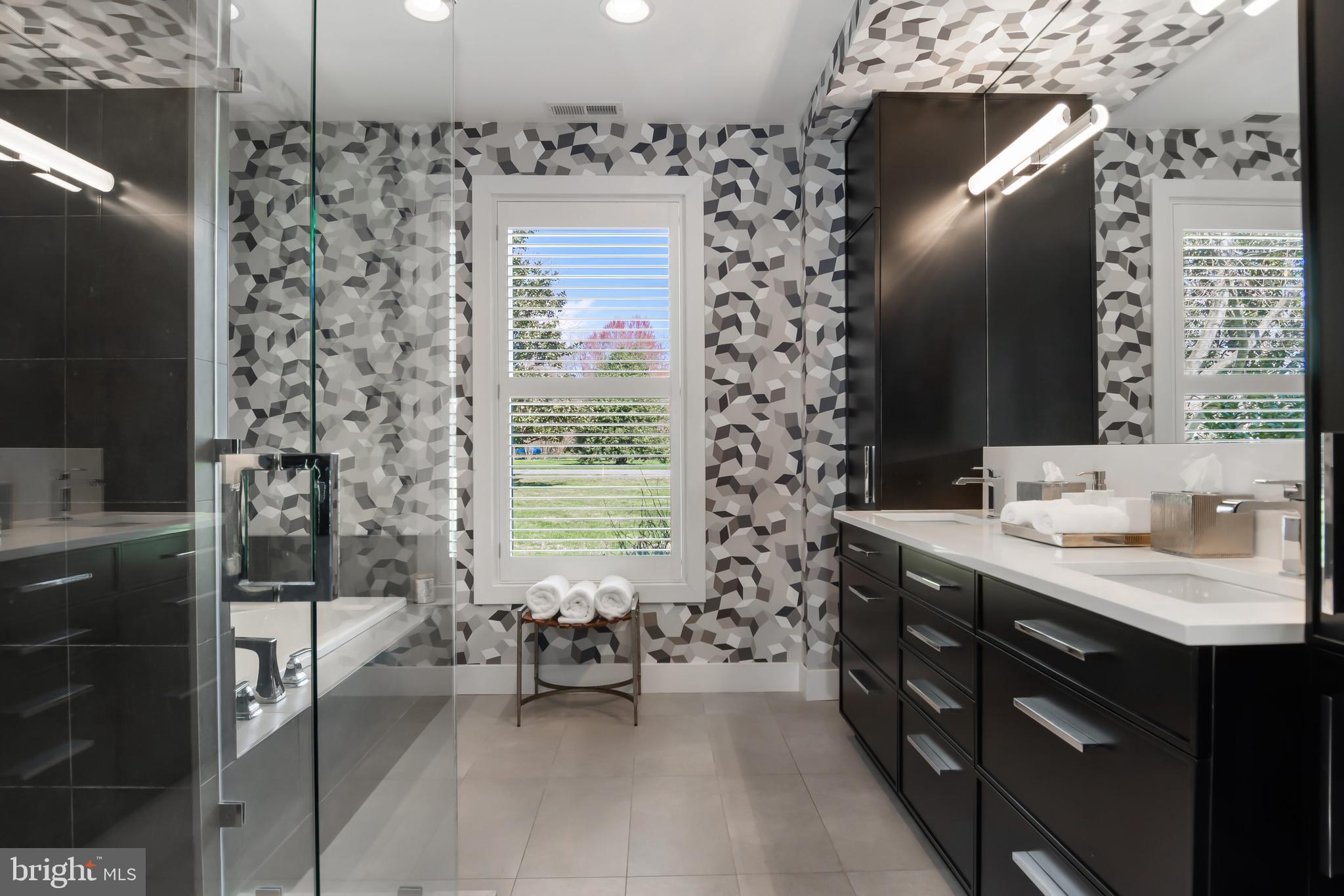 NORTH BEND - Residential