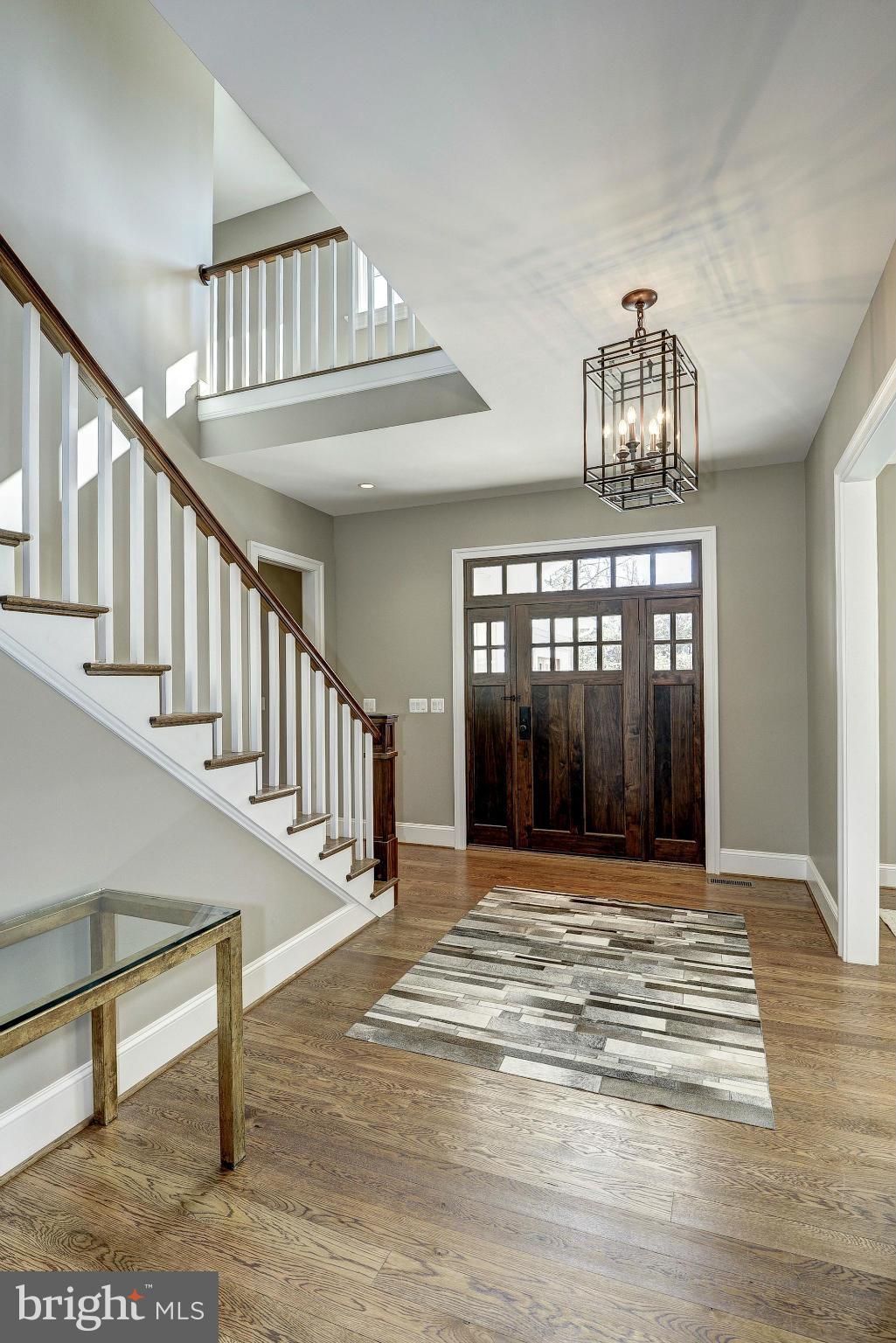 MURMURING PINES - Residential