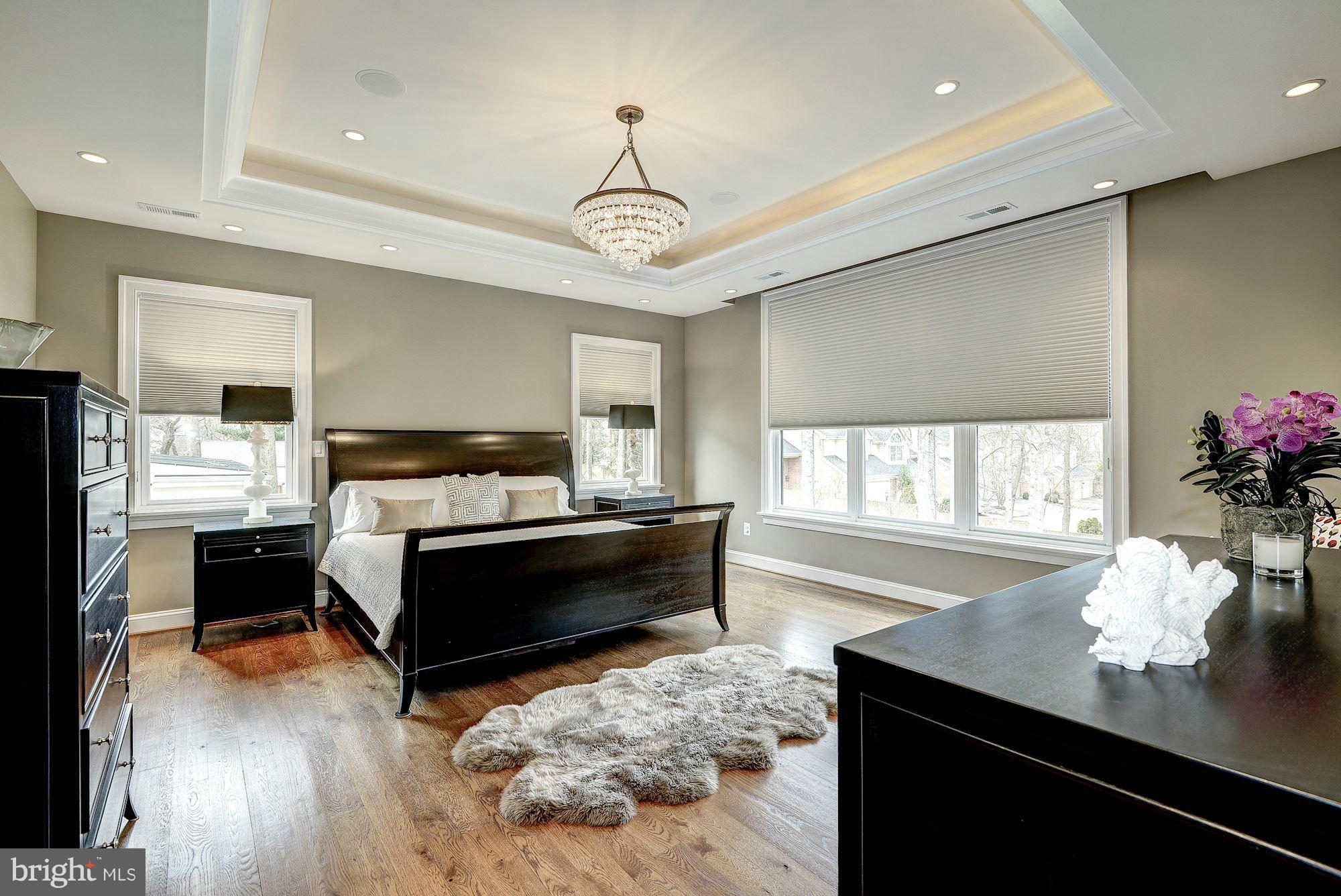 MURMURING PINES - Residential