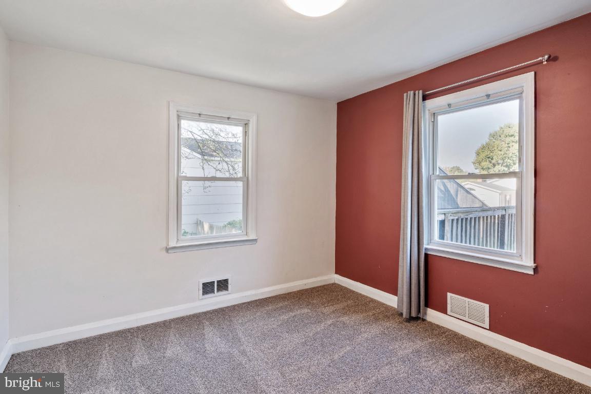 WOODLAWN HEIGHTS - Residential