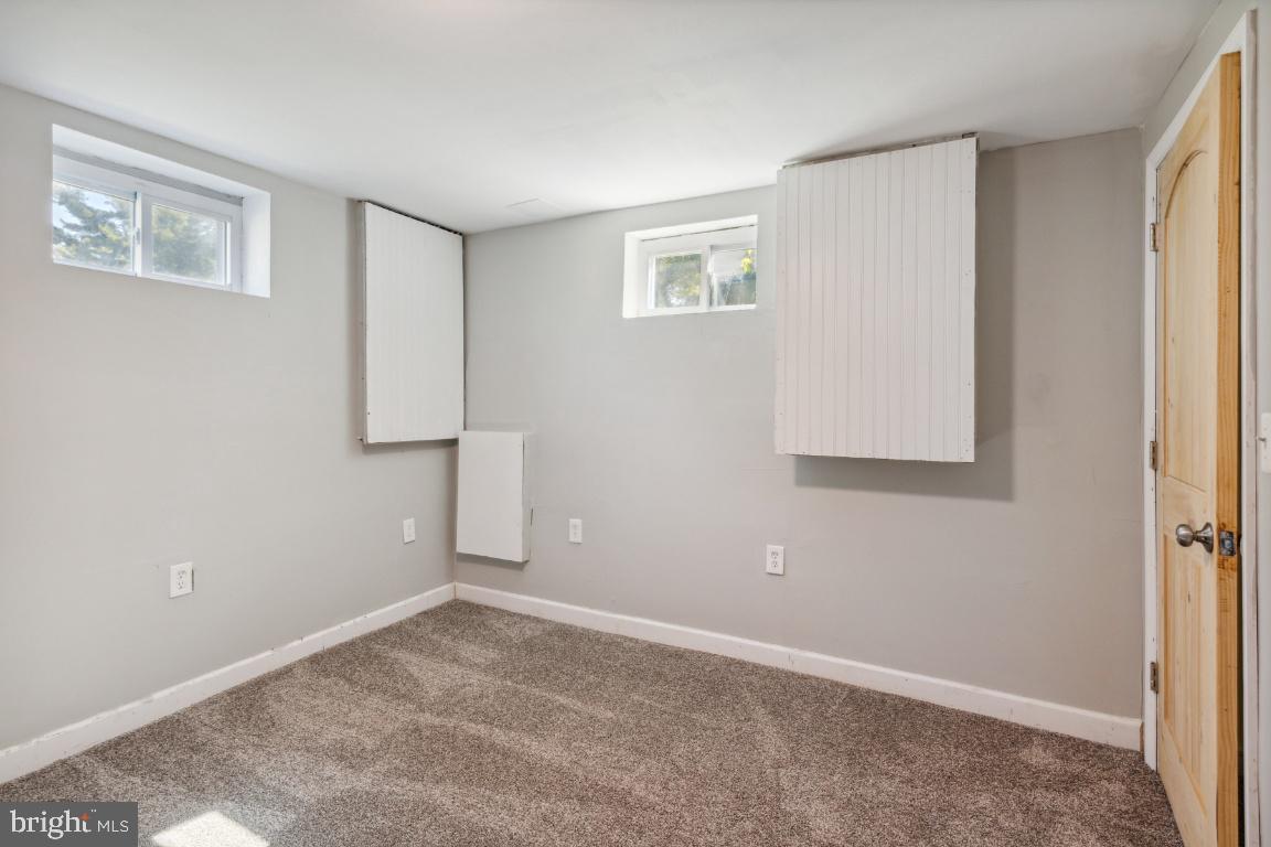 WOODLAWN HEIGHTS - Residential