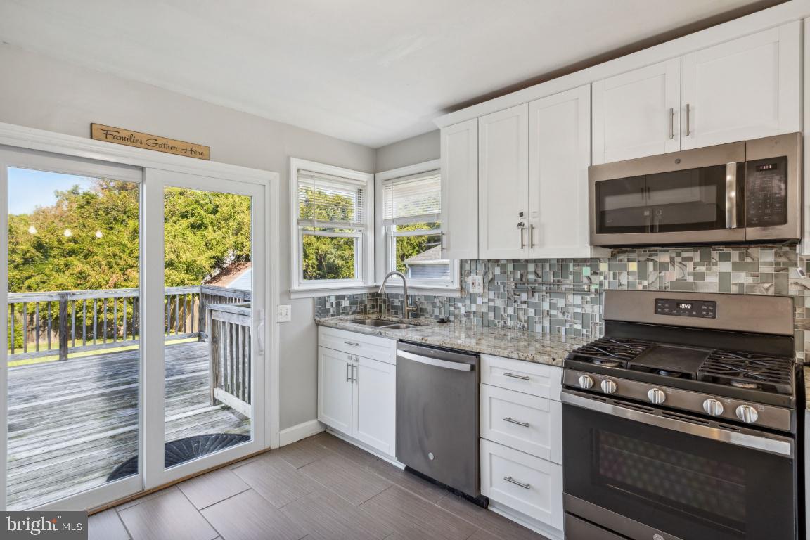 WOODLAWN HEIGHTS - Residential