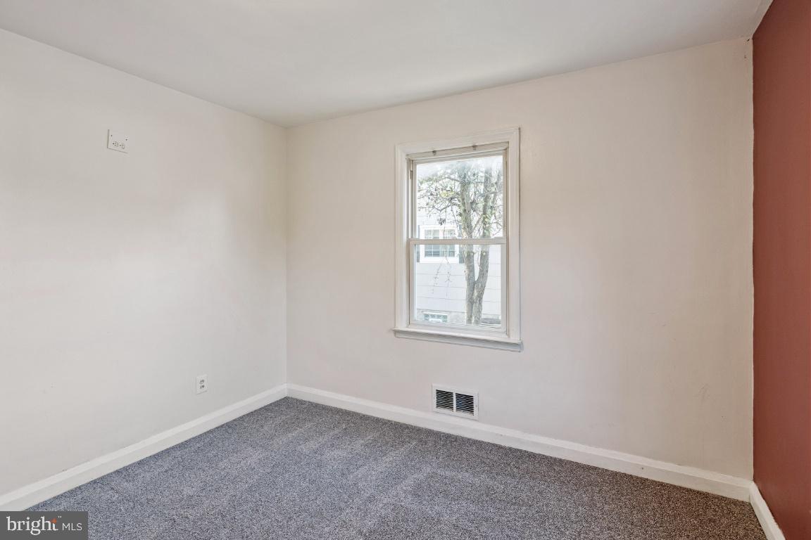 WOODLAWN HEIGHTS - Residential