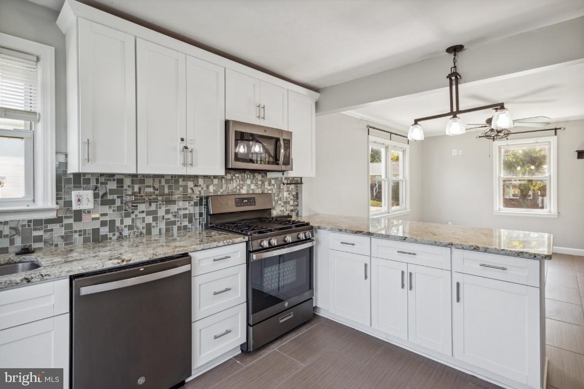 WOODLAWN HEIGHTS - Residential