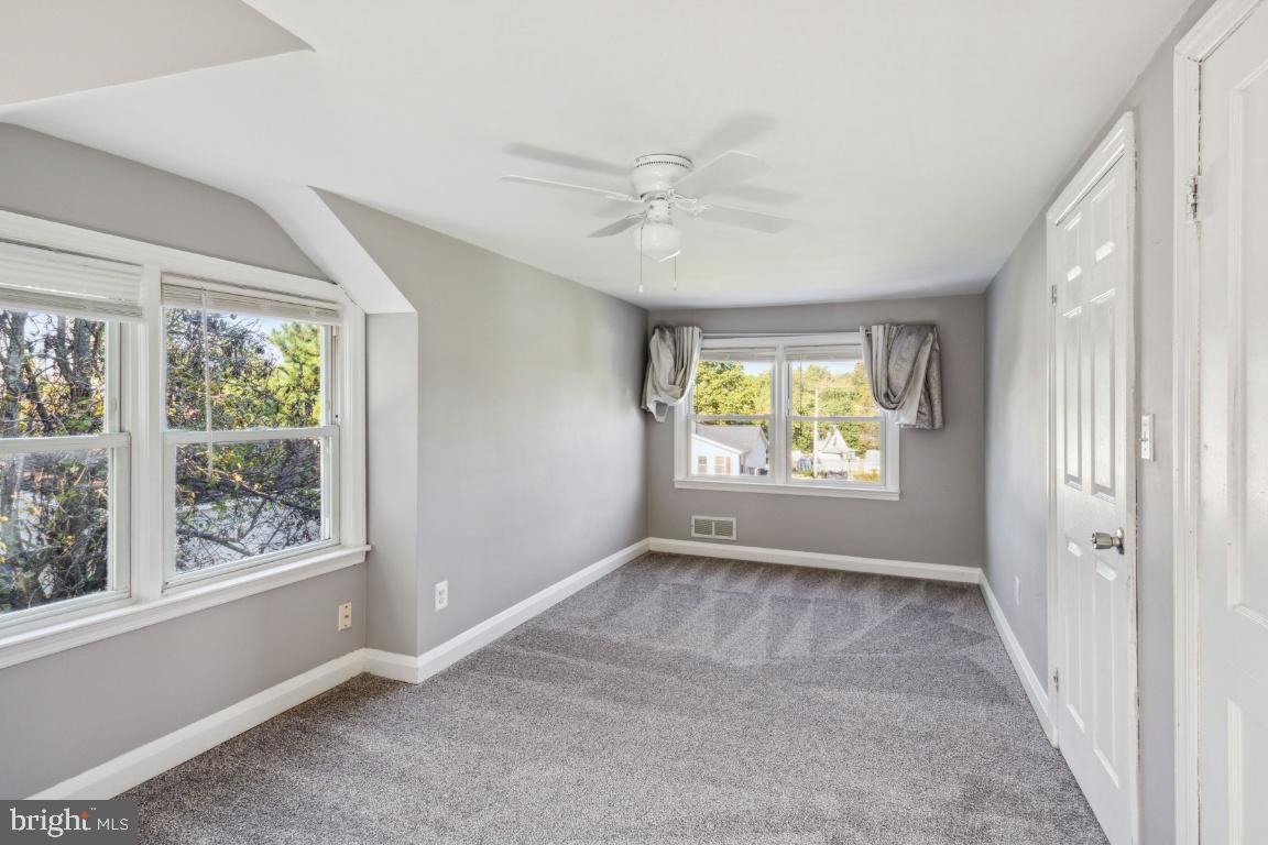 WOODLAWN HEIGHTS - Residential