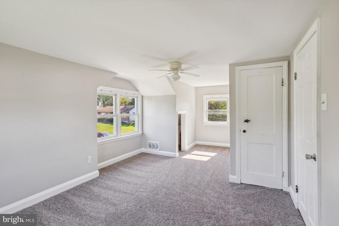 WOODLAWN HEIGHTS - Residential