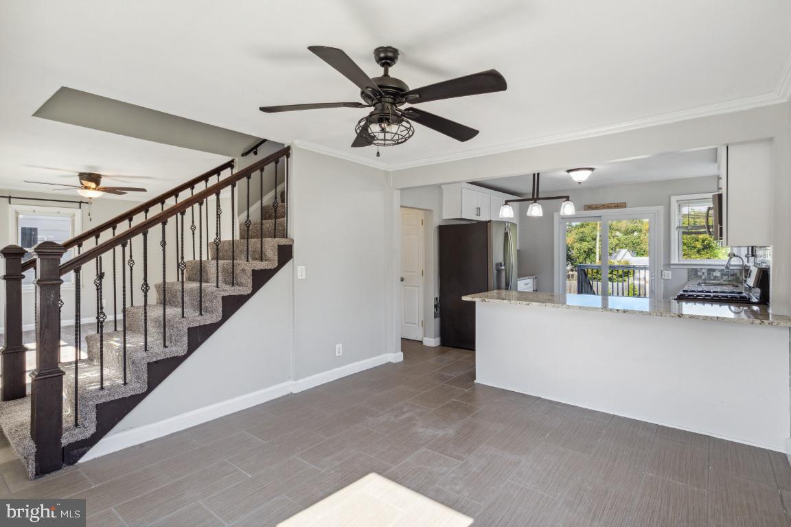 WOODLAWN HEIGHTS - Residential