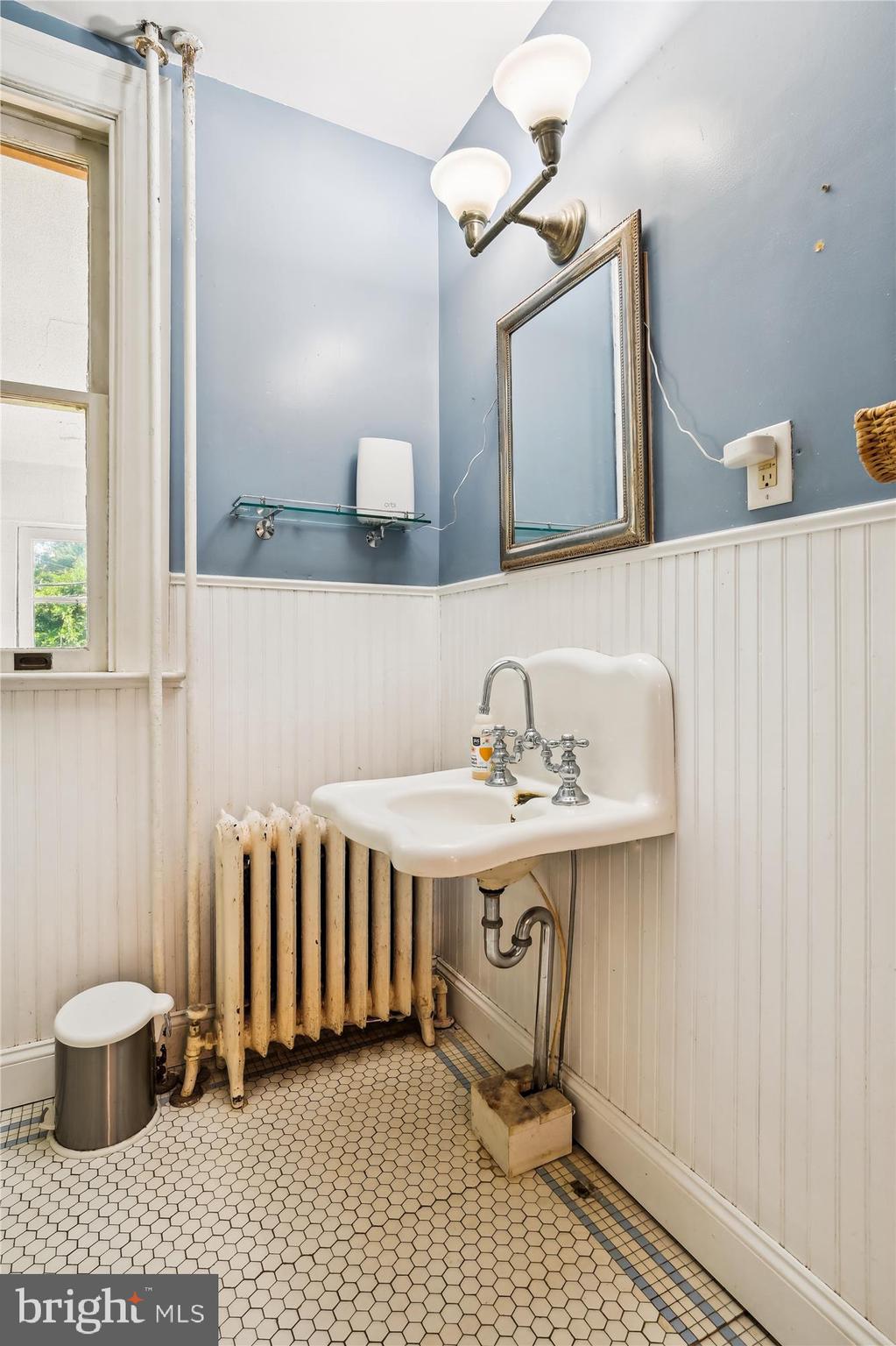 CATONSVILLE - Residential