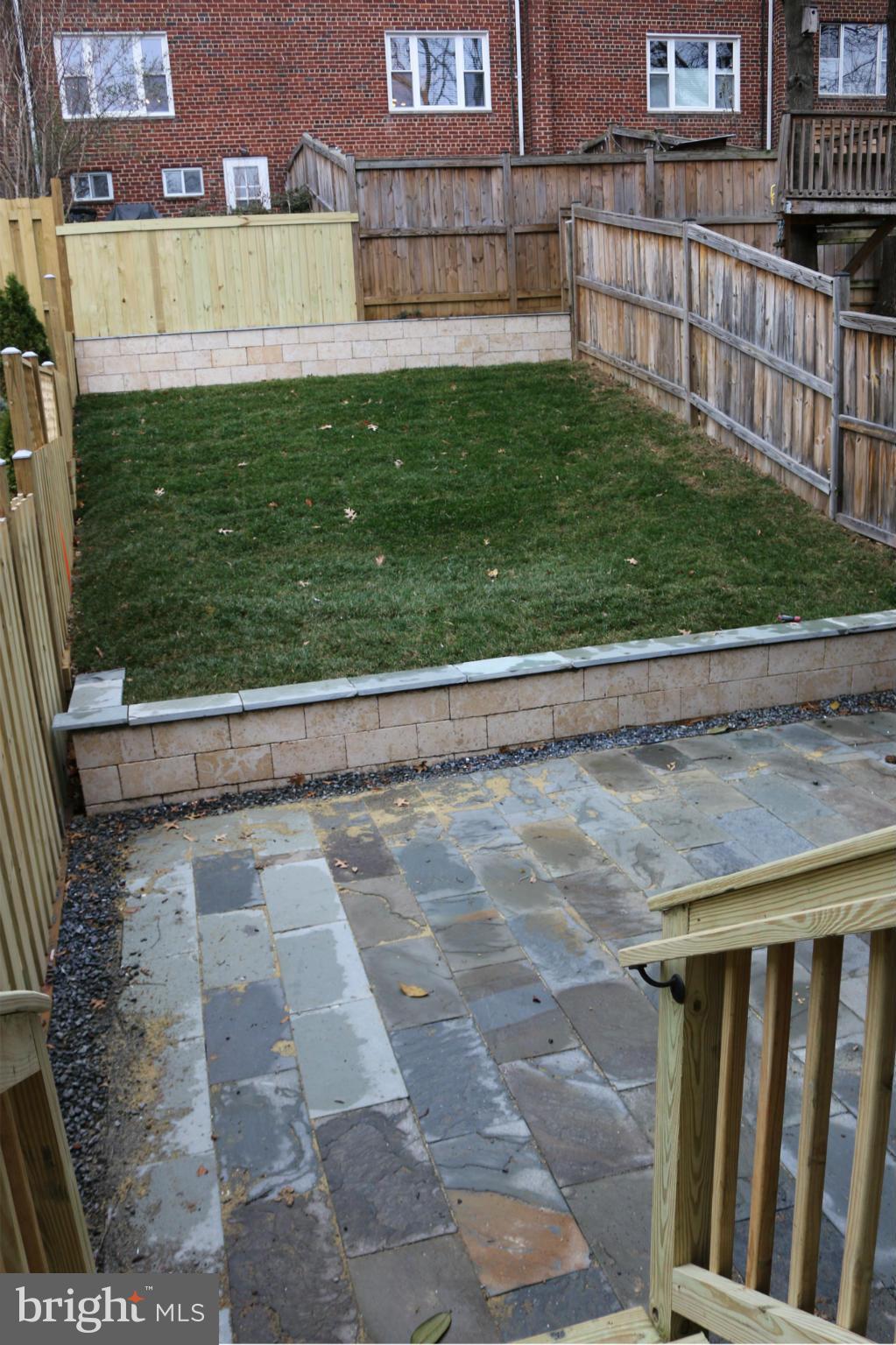 WARWICK VILLAGE - Residential