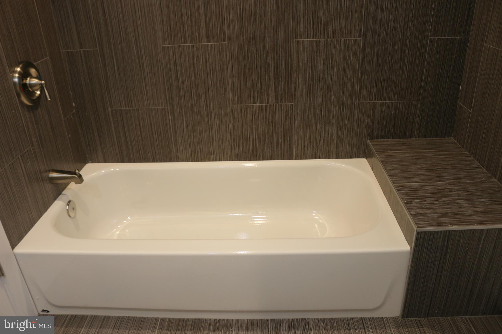 WARWICK VILLAGE - Residential