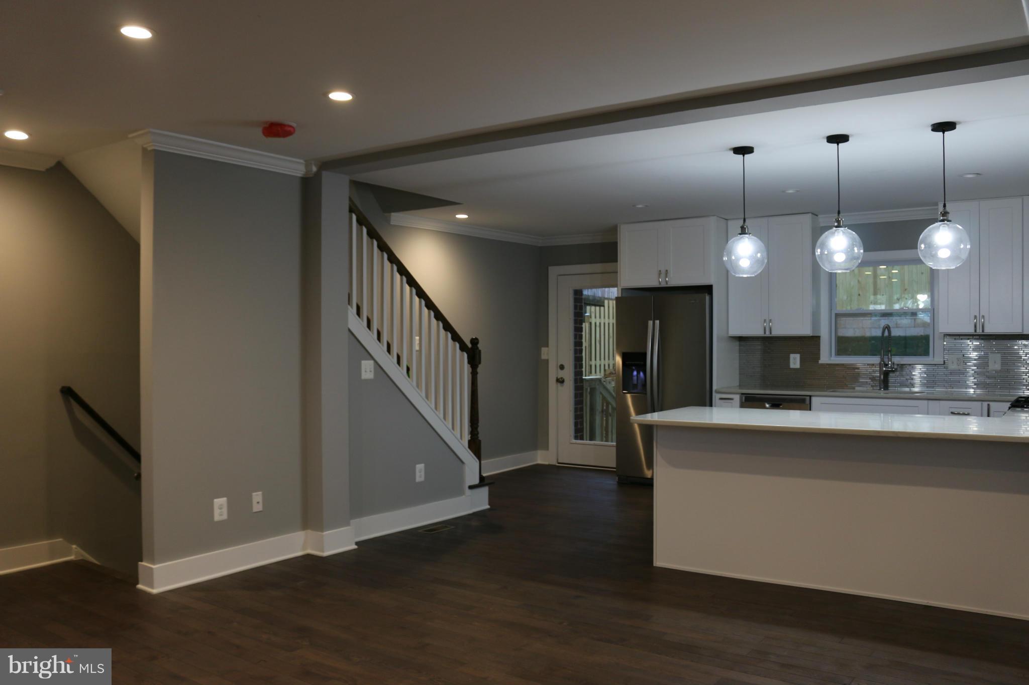 WARWICK VILLAGE - Residential