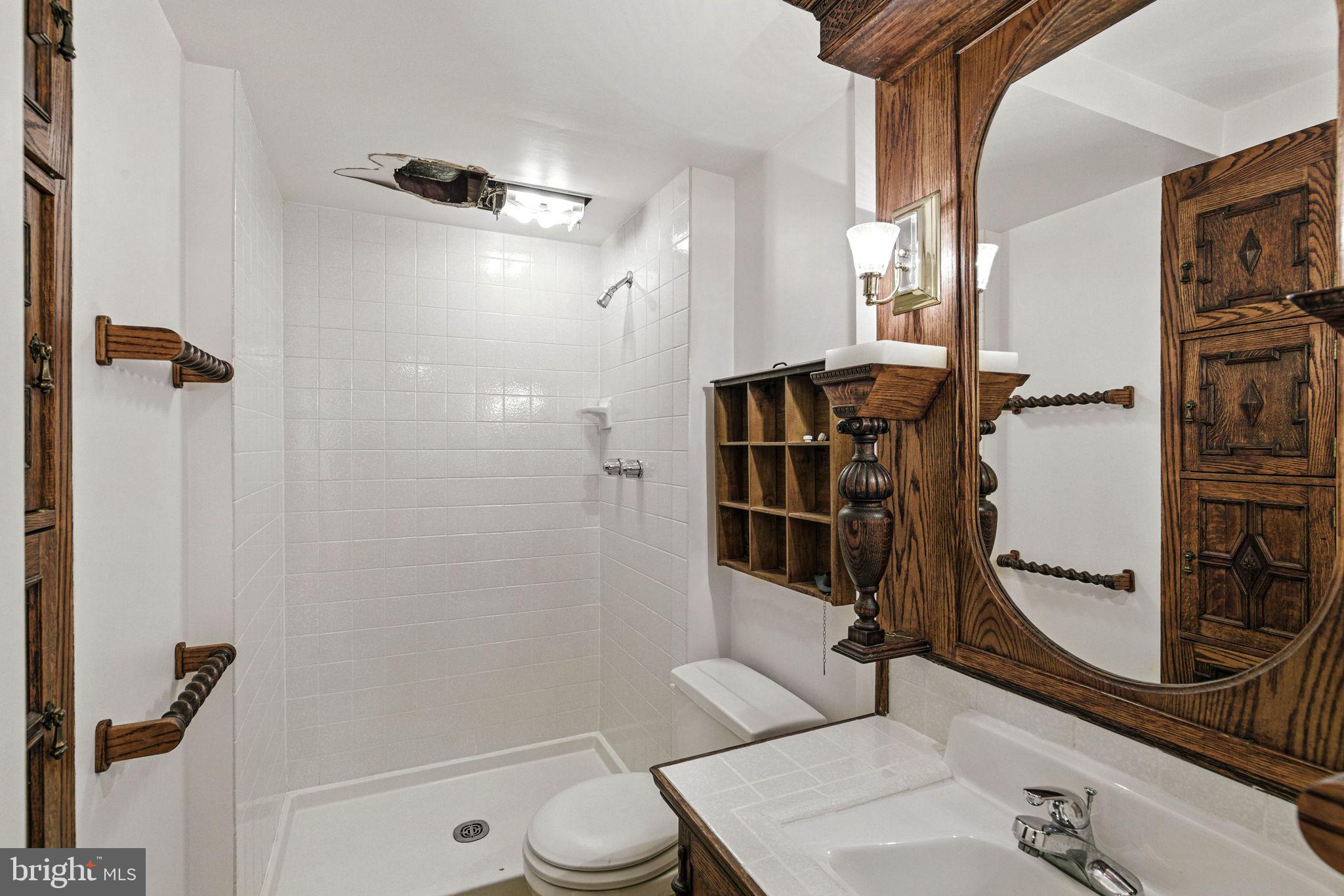 PARKSIDE ESTATES - Residential