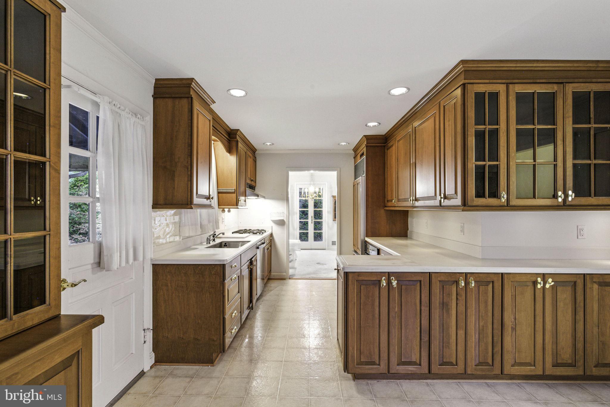 PARKSIDE ESTATES - Residential