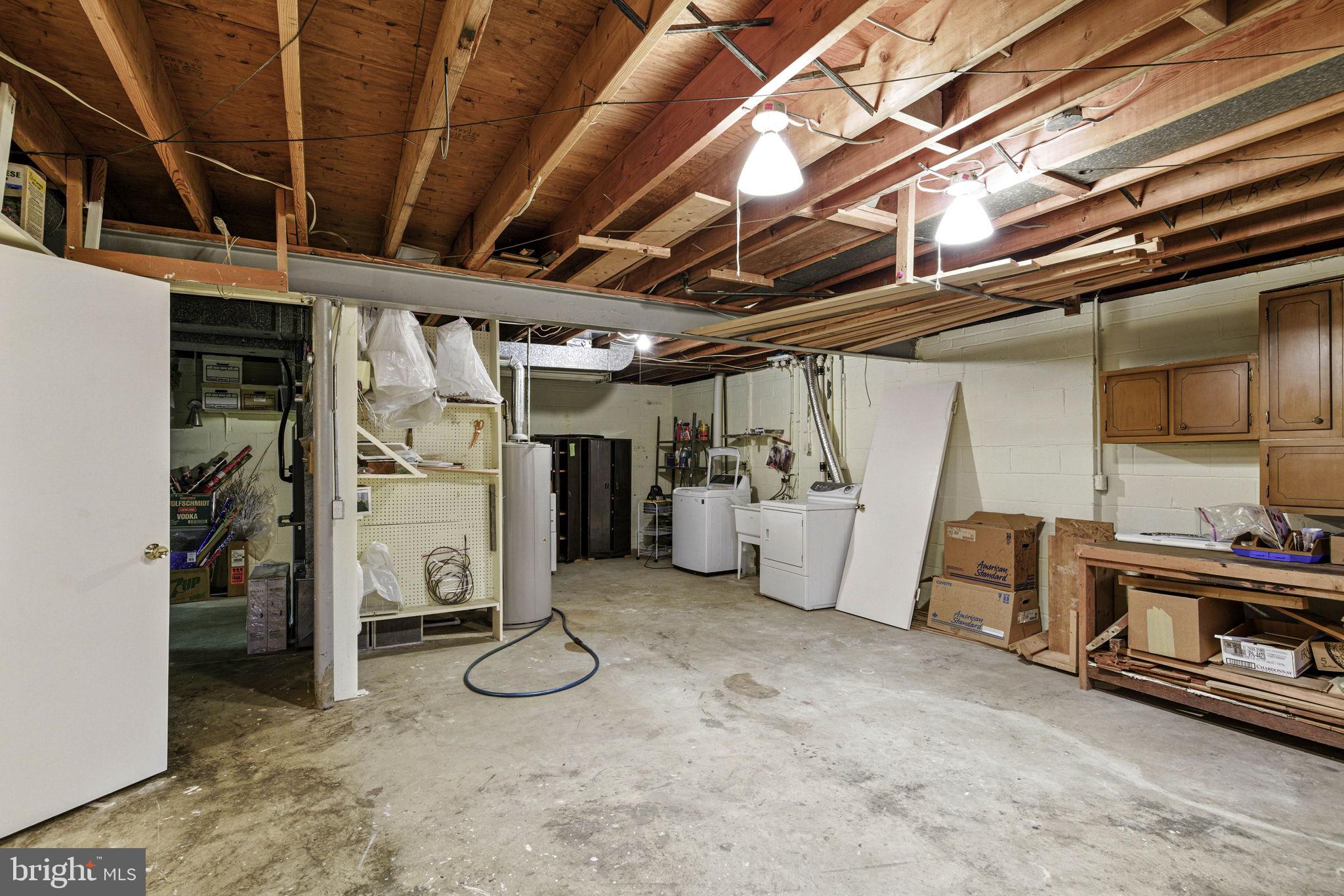 PARKSIDE ESTATES - Residential