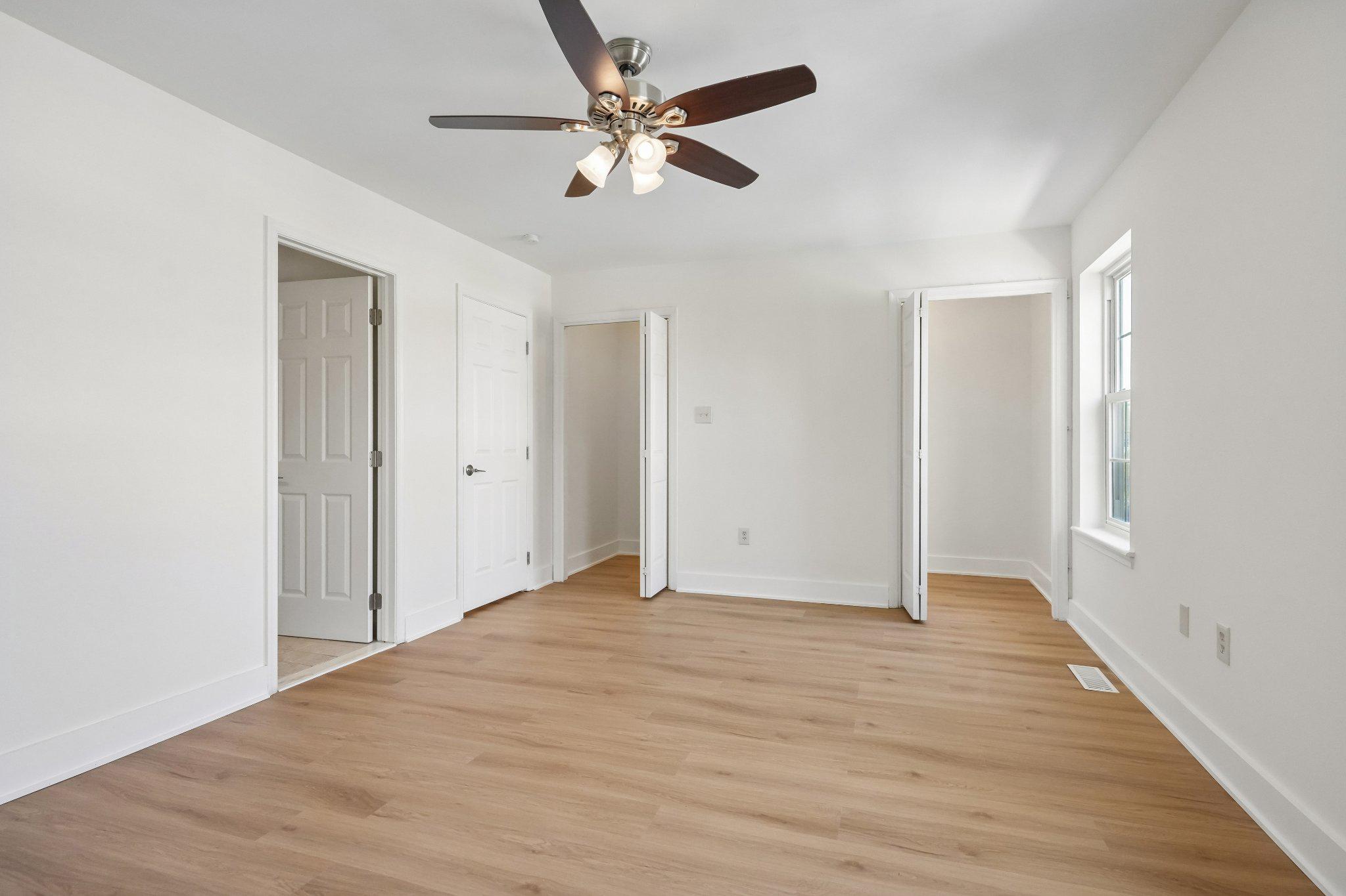 MEWS AT VALLEY FOR - Residential