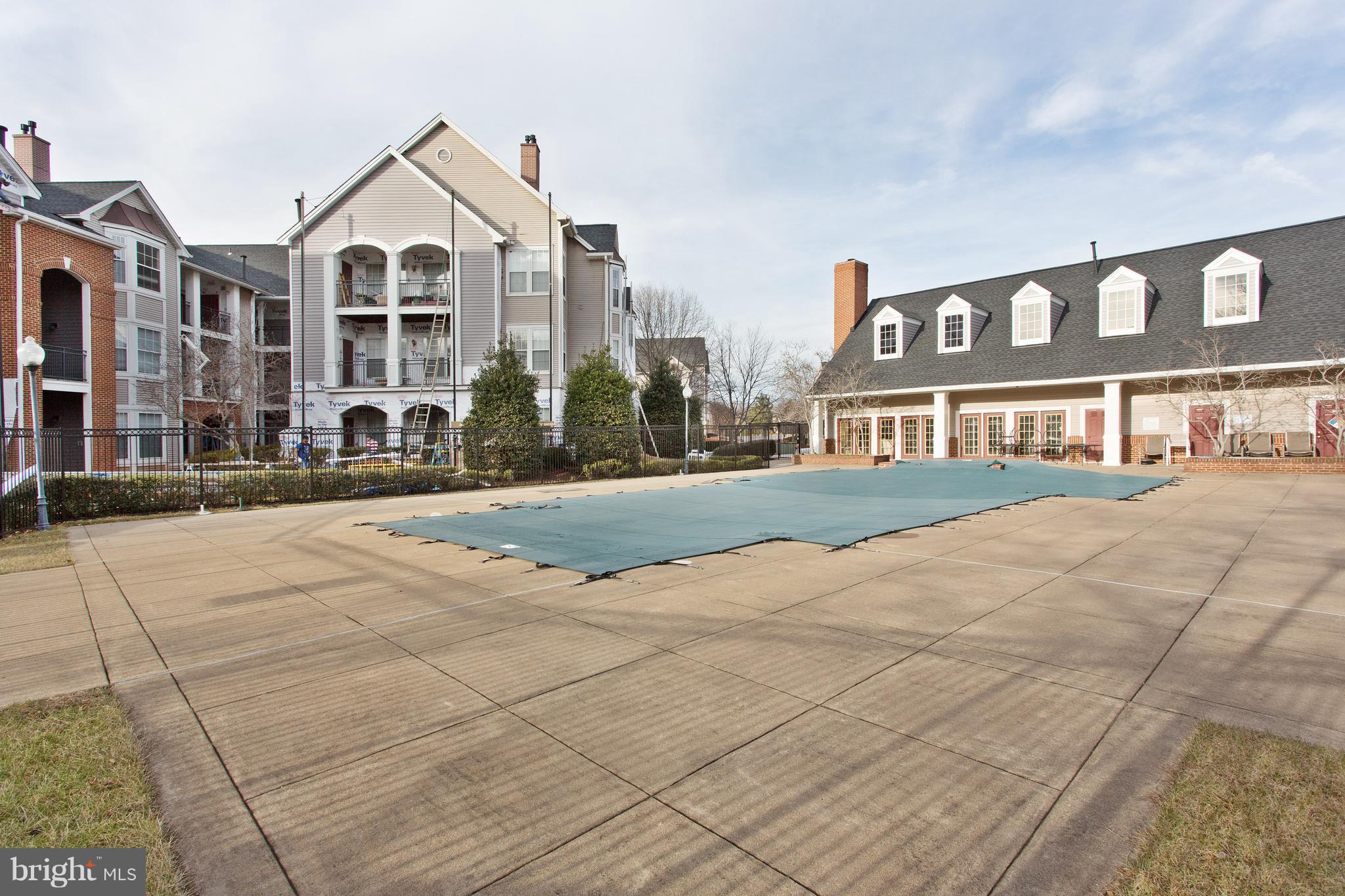 RIVERBEND AT CASCADES - Residential