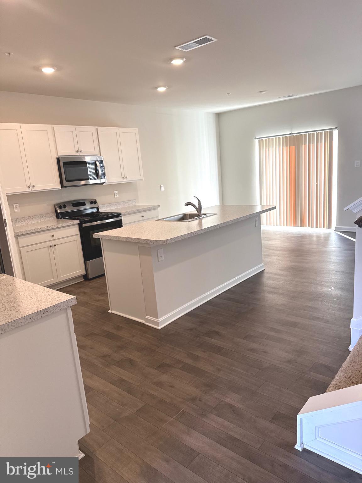 SASSAFRAS MEADOWS - Residential