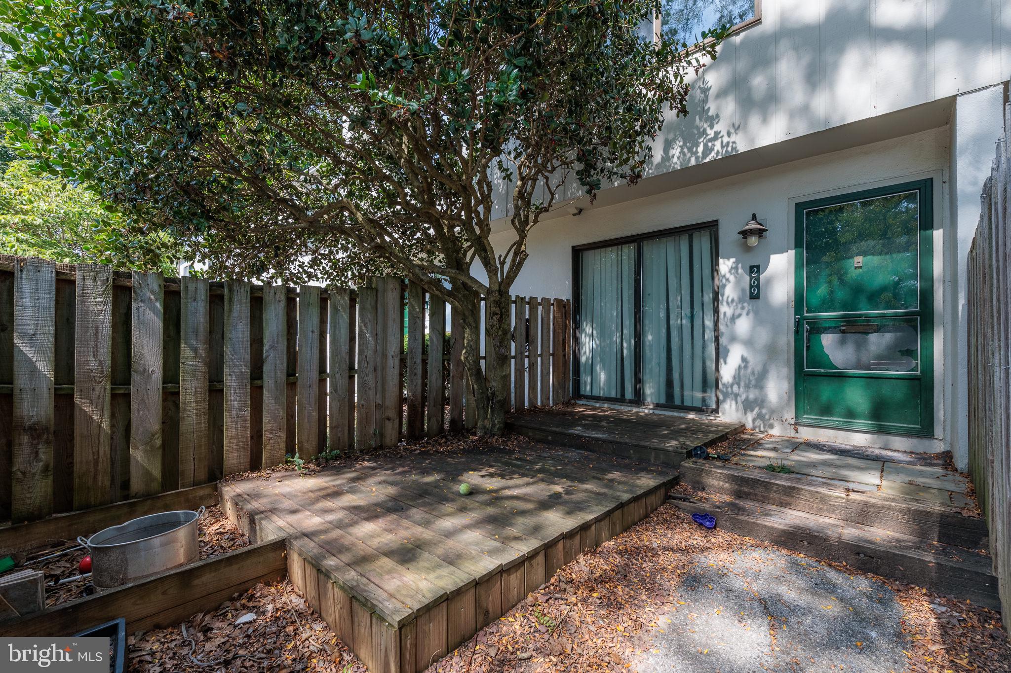 269 SUMMIT HOUSE 269