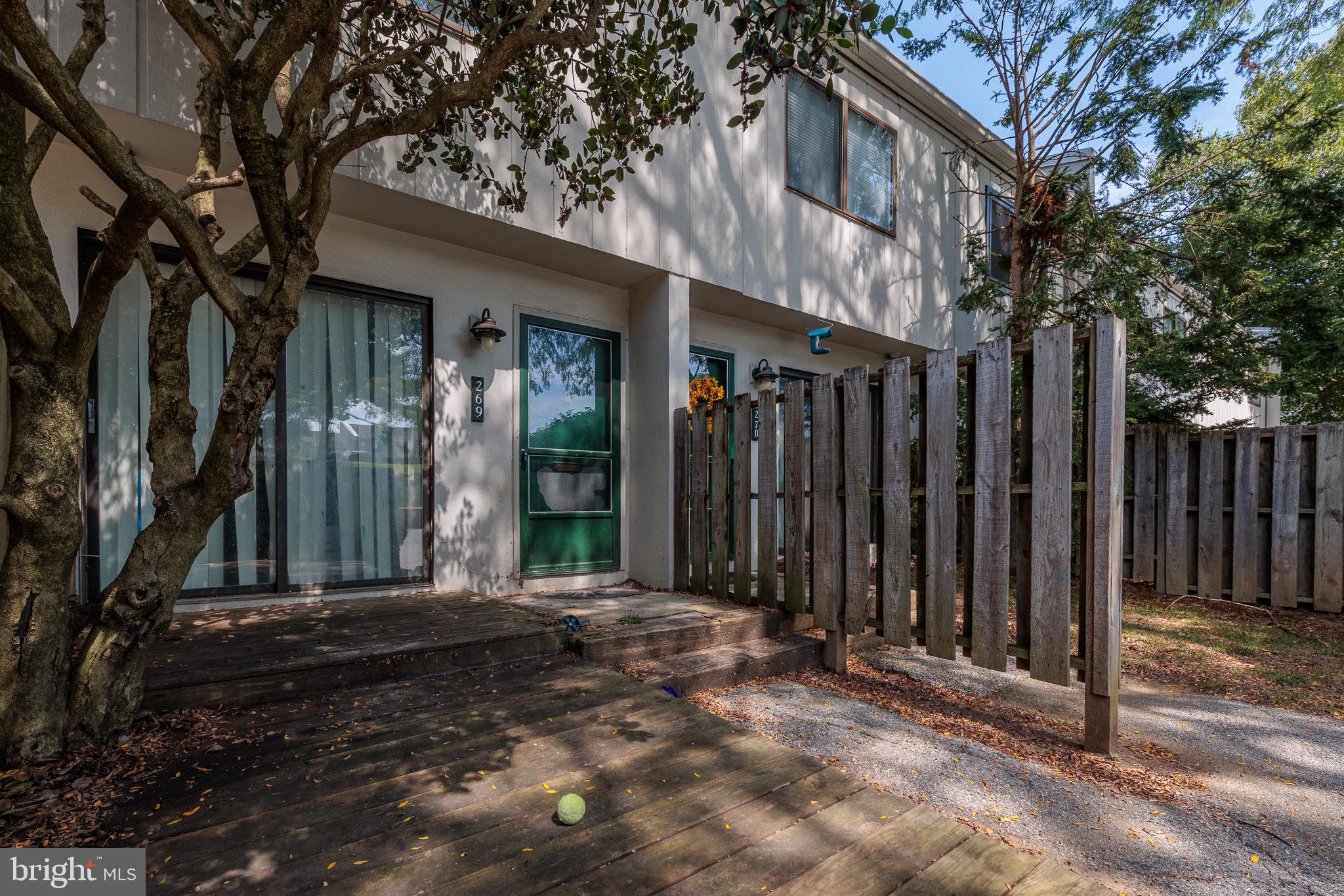 269 SUMMIT HOUSE 269