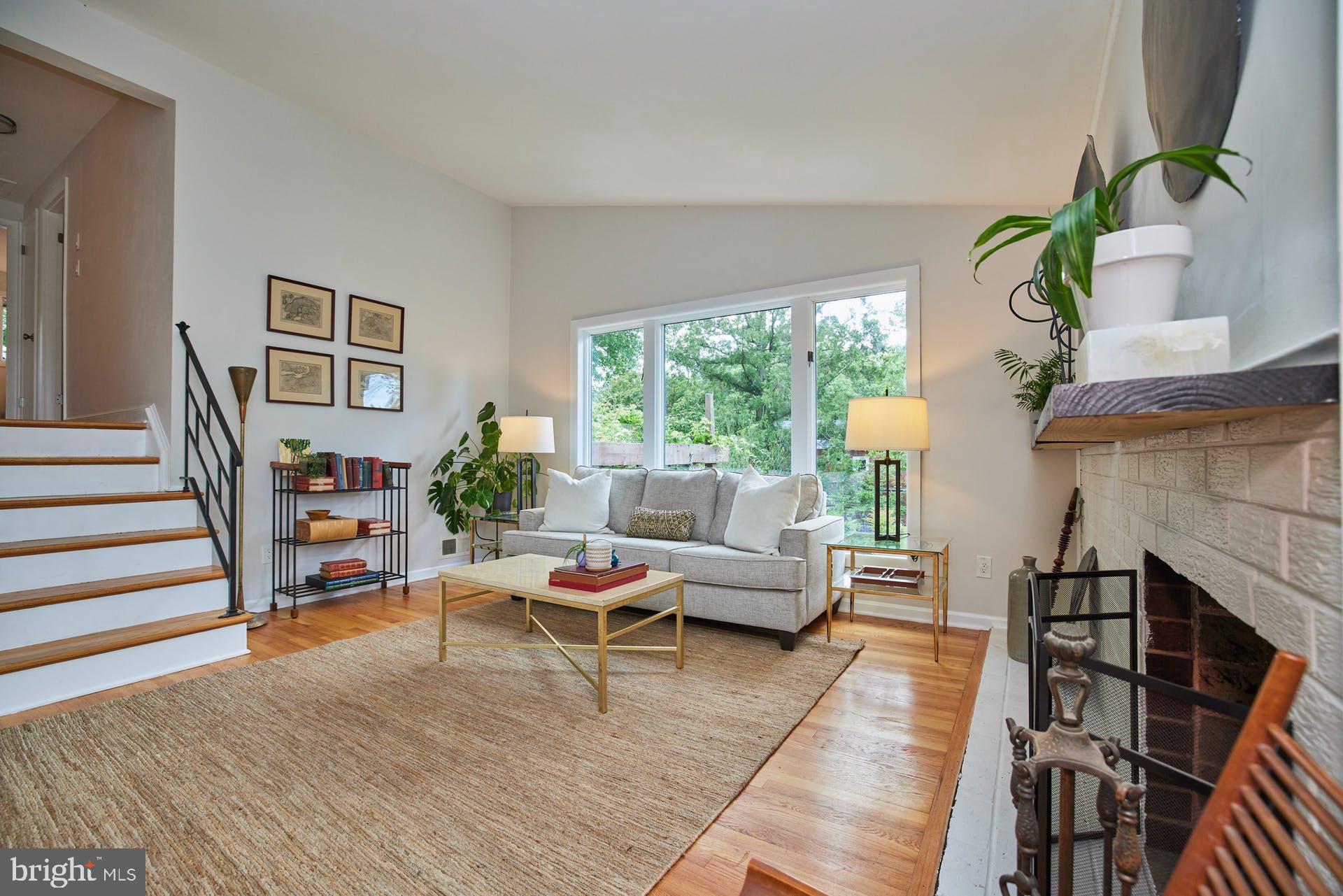 BROOKVILLE SEMINARY VALLEY - Residential