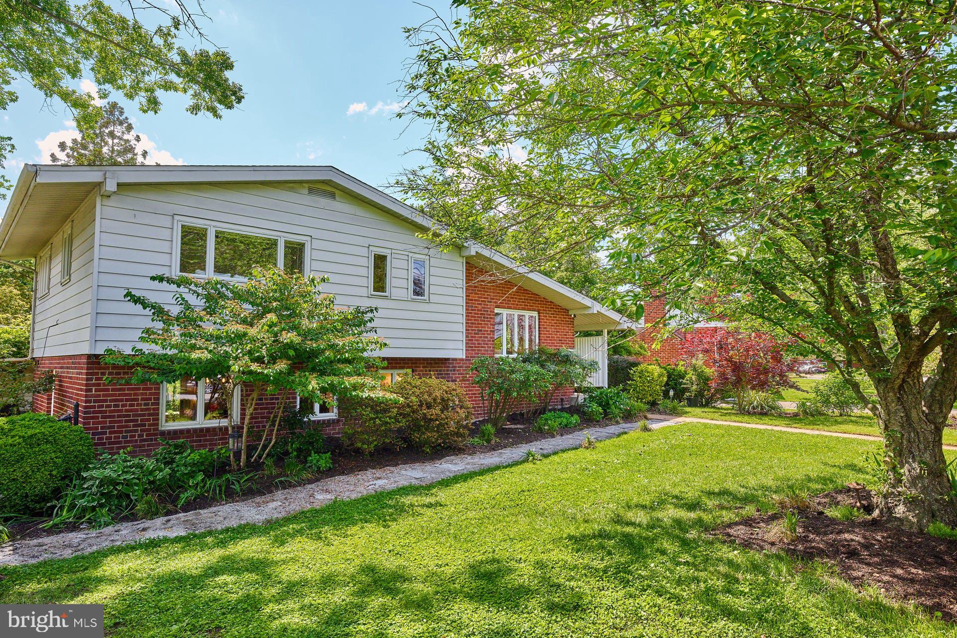 BROOKVILLE SEMINARY VALLEY - Residential