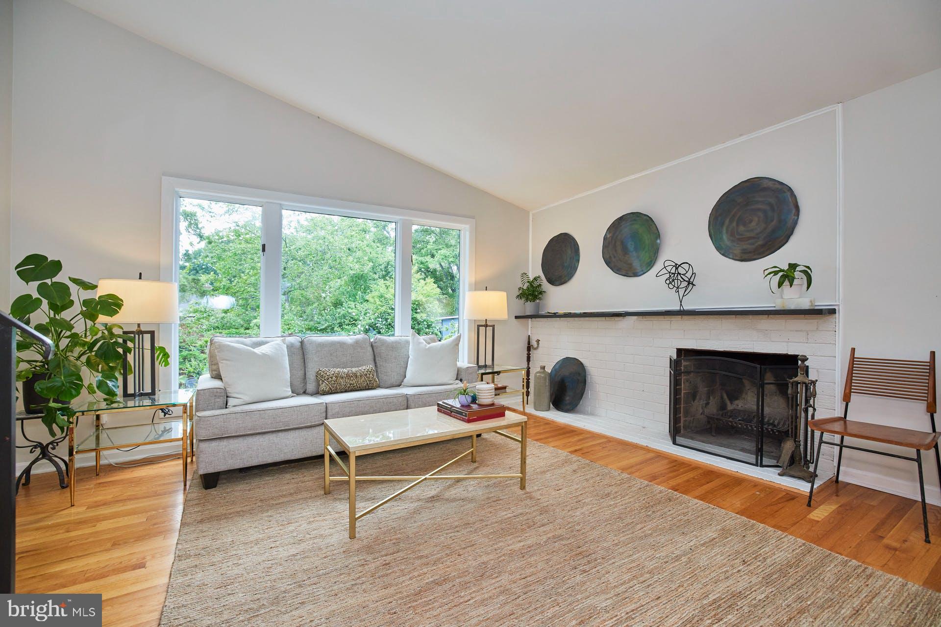 BROOKVILLE SEMINARY VALLEY - Residential