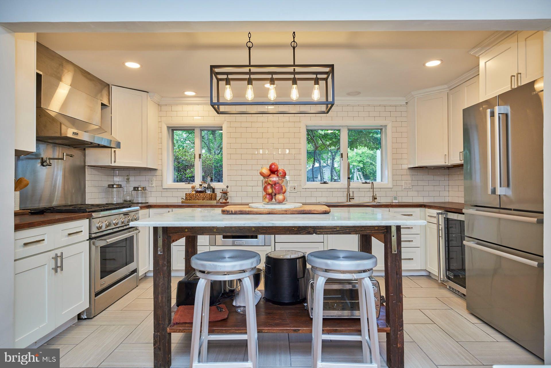 BROOKVILLE SEMINARY VALLEY - Residential