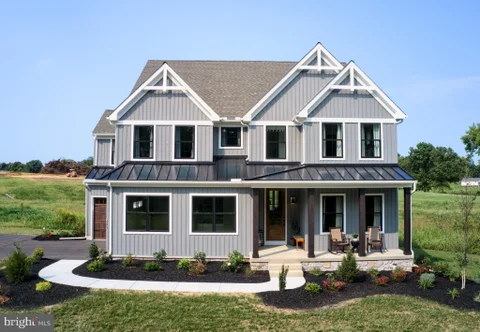489 Darrow Road, York, PA 17404 - #: PAYK2106996