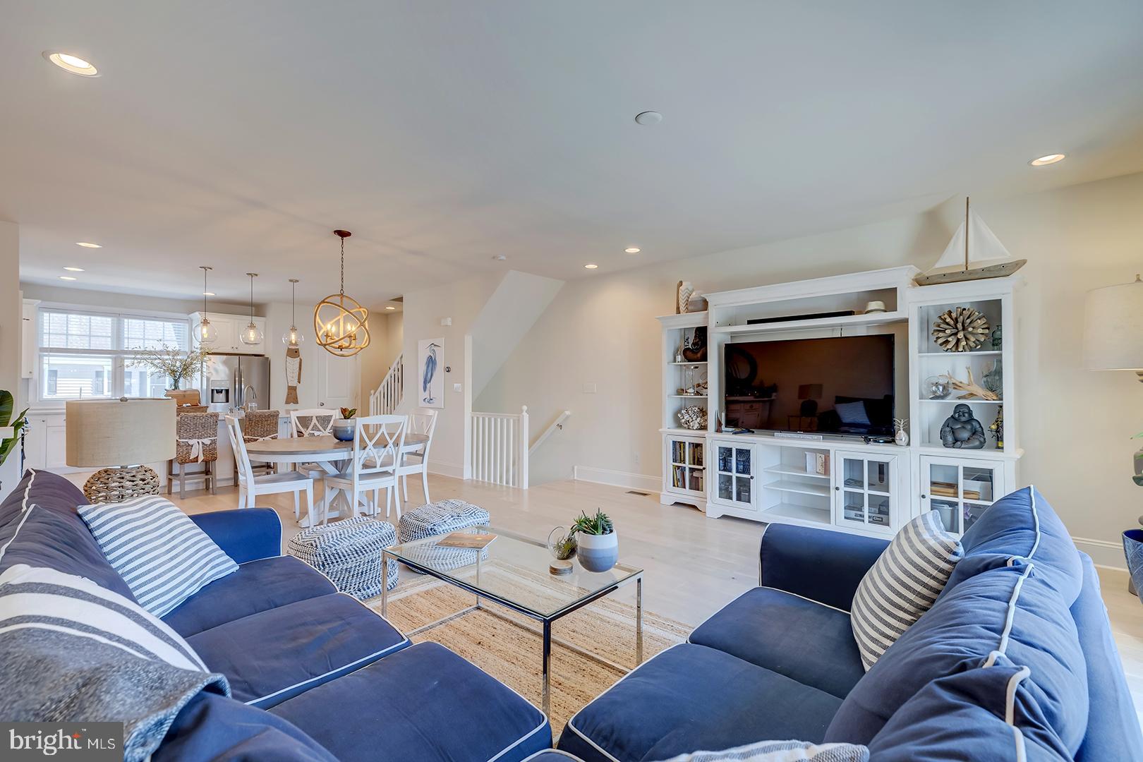 HERITAGE VILLAGE TOWNHOMES - Residential