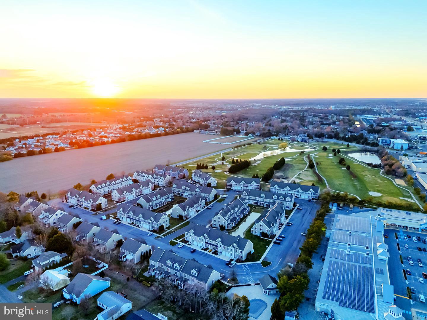 HERITAGE VILLAGE TOWNHOMES - Residential