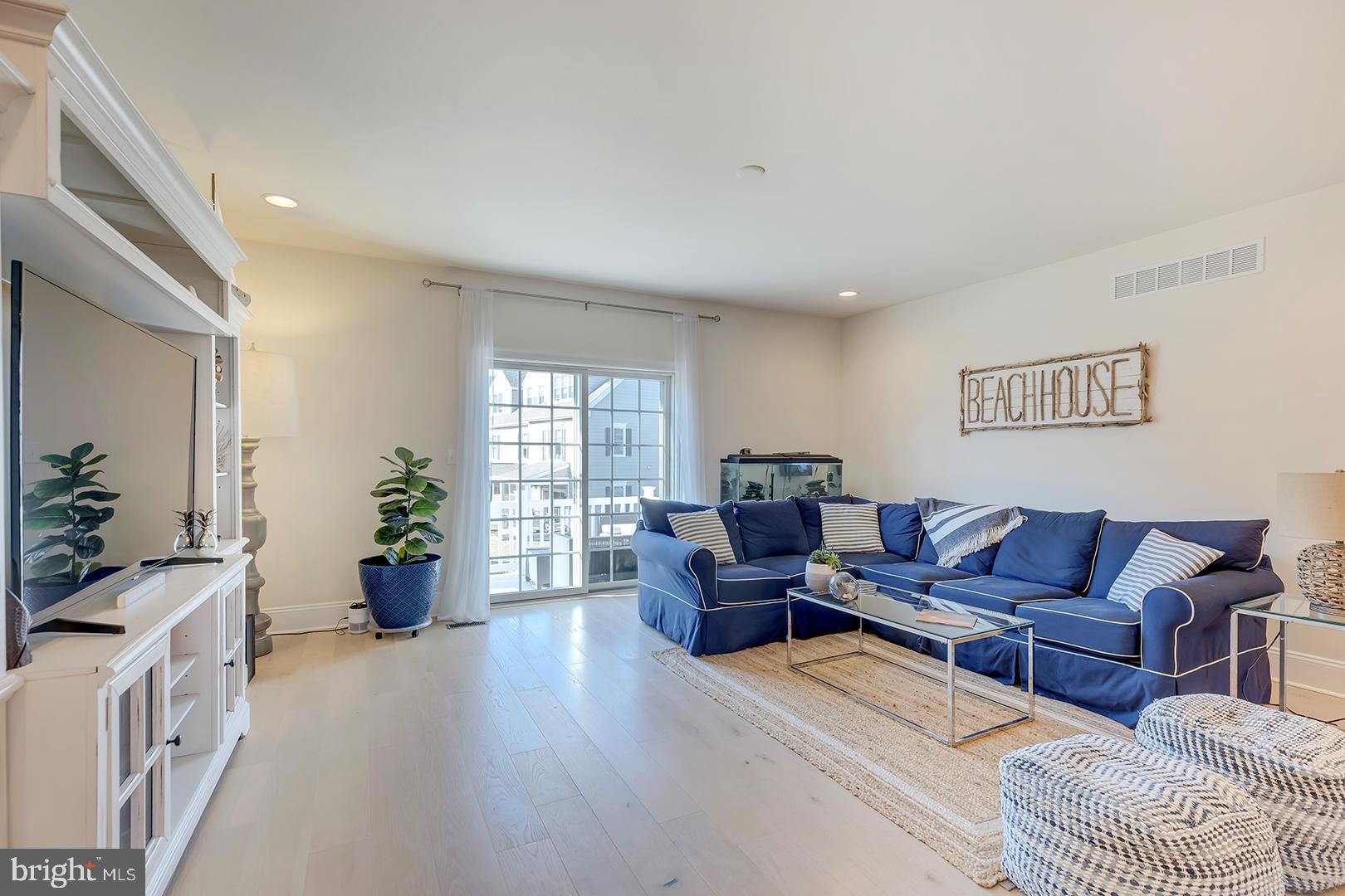 HERITAGE VILLAGE TOWNHOMES - Residential