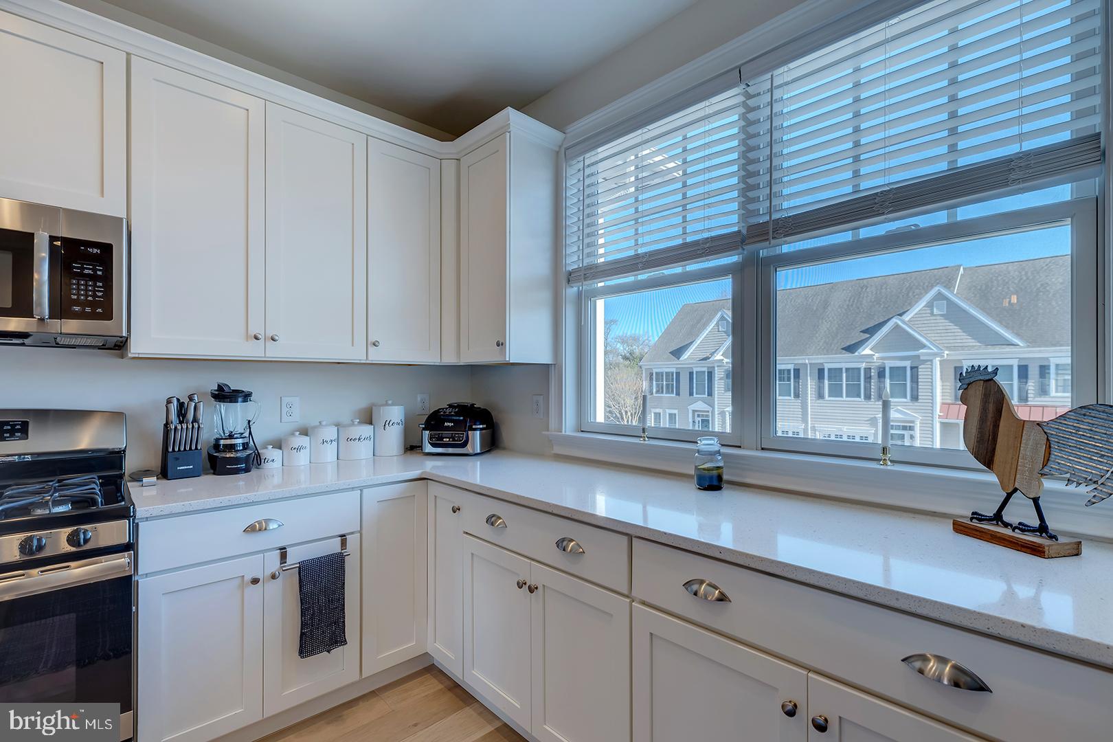 HERITAGE VILLAGE TOWNHOMES - Residential