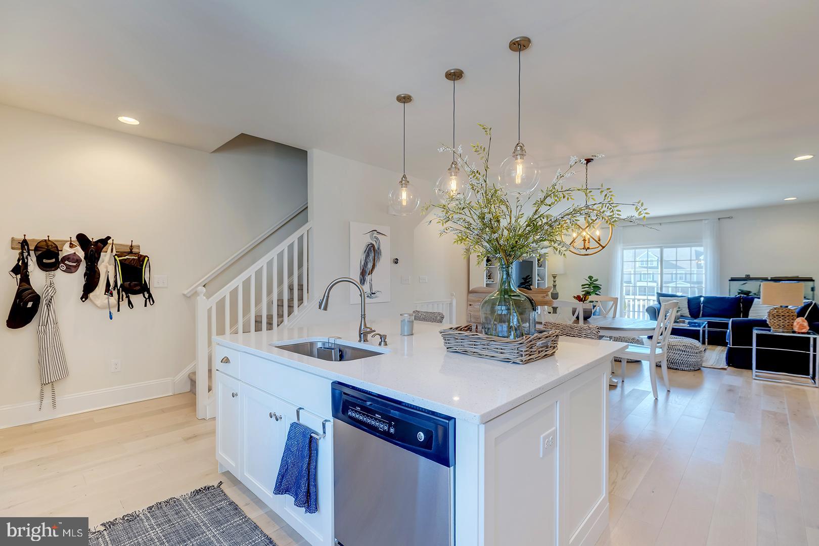 HERITAGE VILLAGE TOWNHOMES - Residential