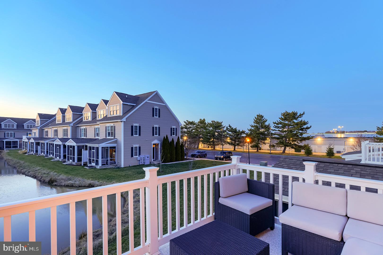 HERITAGE VILLAGE TOWNHOMES - Residential