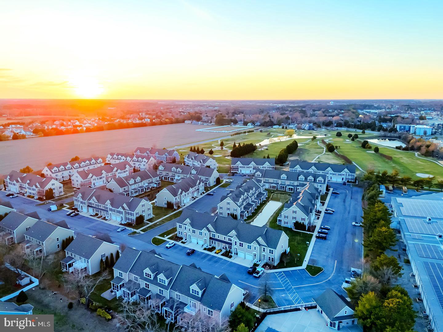 HERITAGE VILLAGE TOWNHOMES - Residential