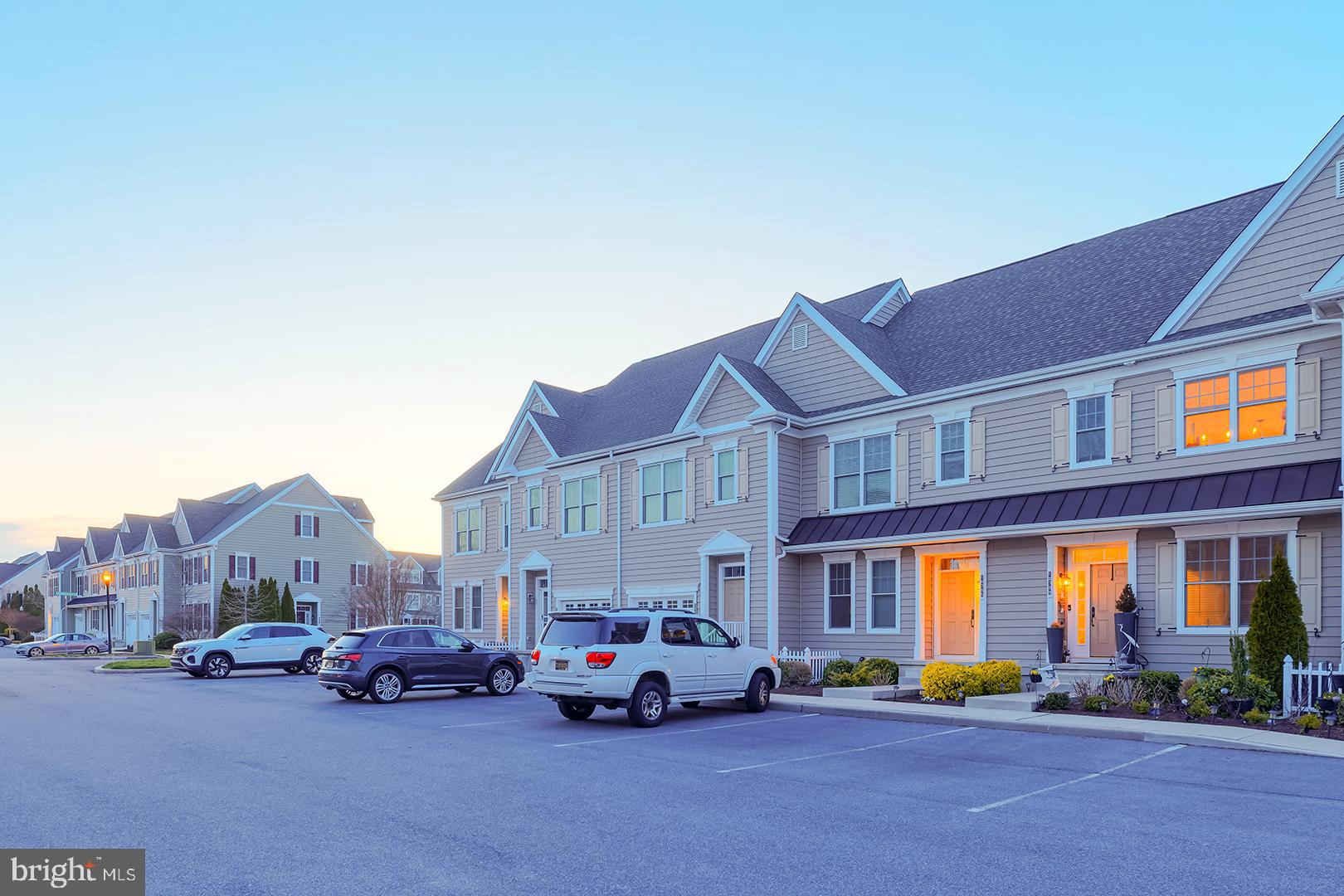 HERITAGE VILLAGE TOWNHOMES - Residential