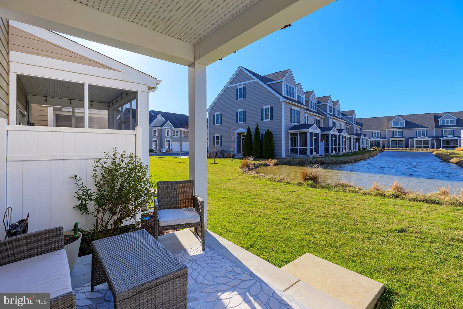 HERITAGE VILLAGE TOWNHOMES - Residential