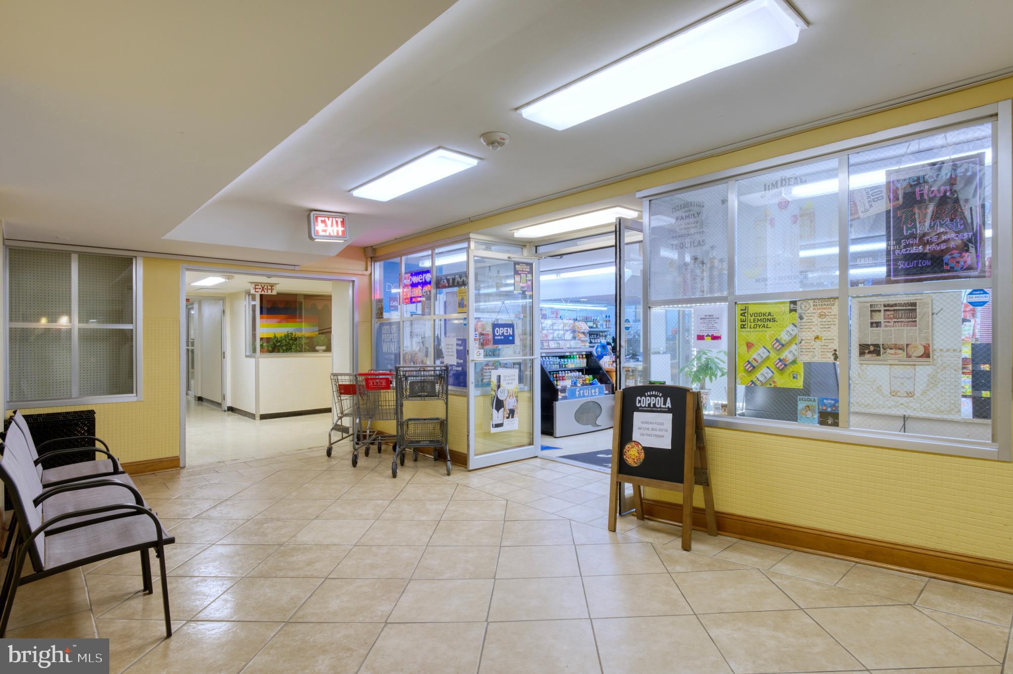 WESLEY HEIGHTS - Residential Lease