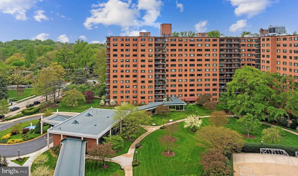 WESLEY HEIGHTS - Residential Lease