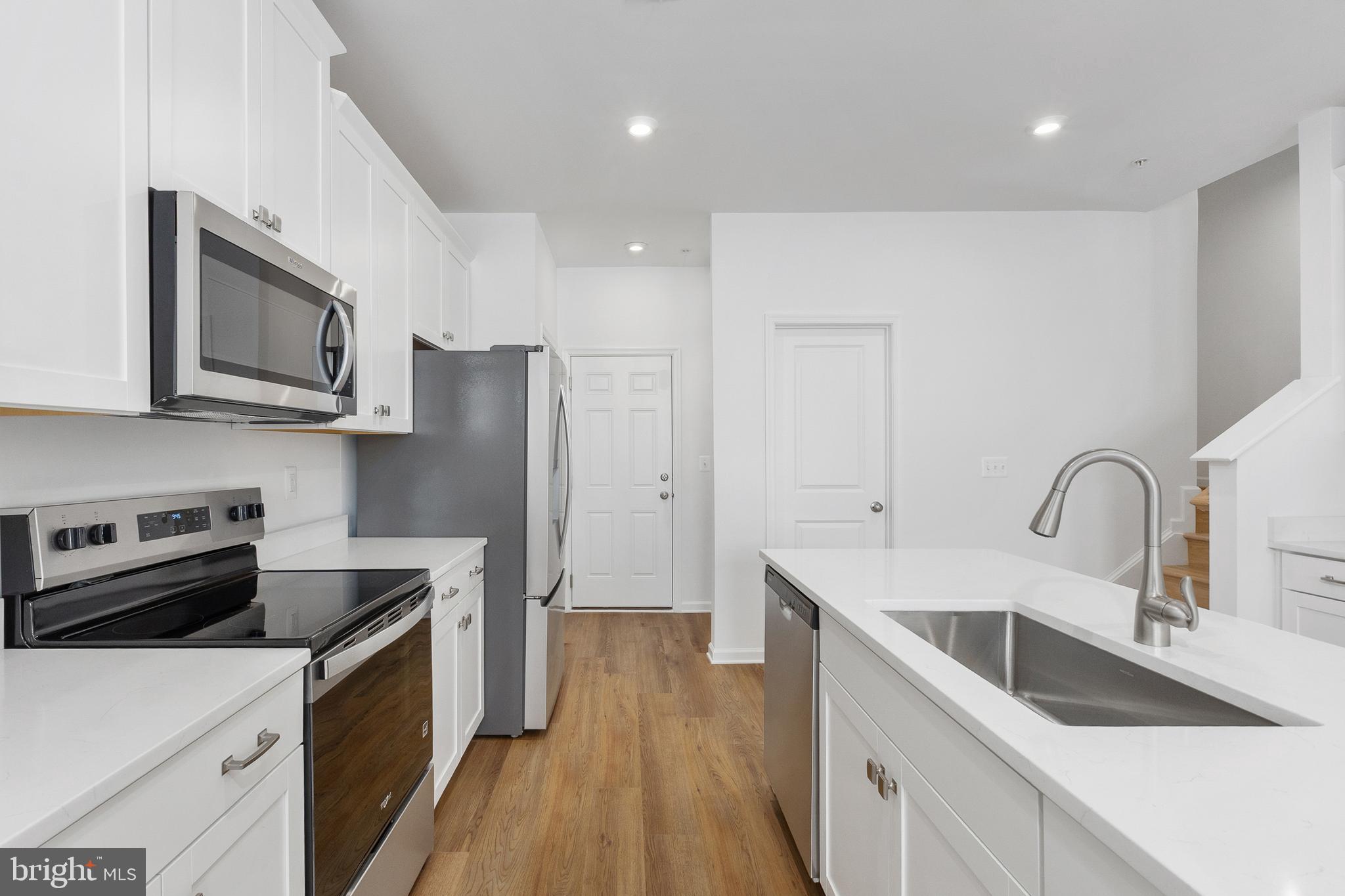 GOOSE CREEK VILLAGE CONDOMINIUM - Residential