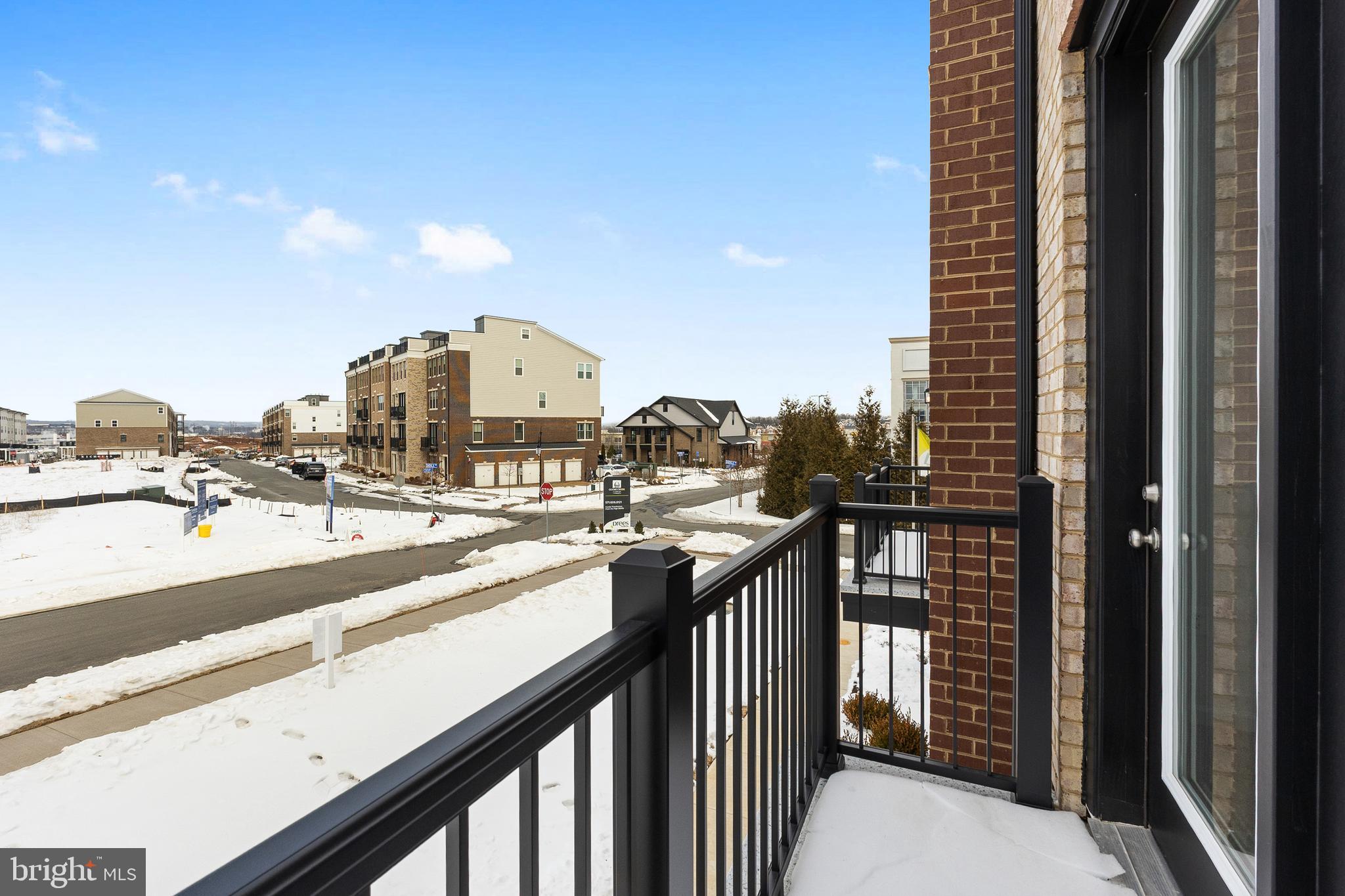 GOOSE CREEK VILLAGE CONDOMINIUM - Residential