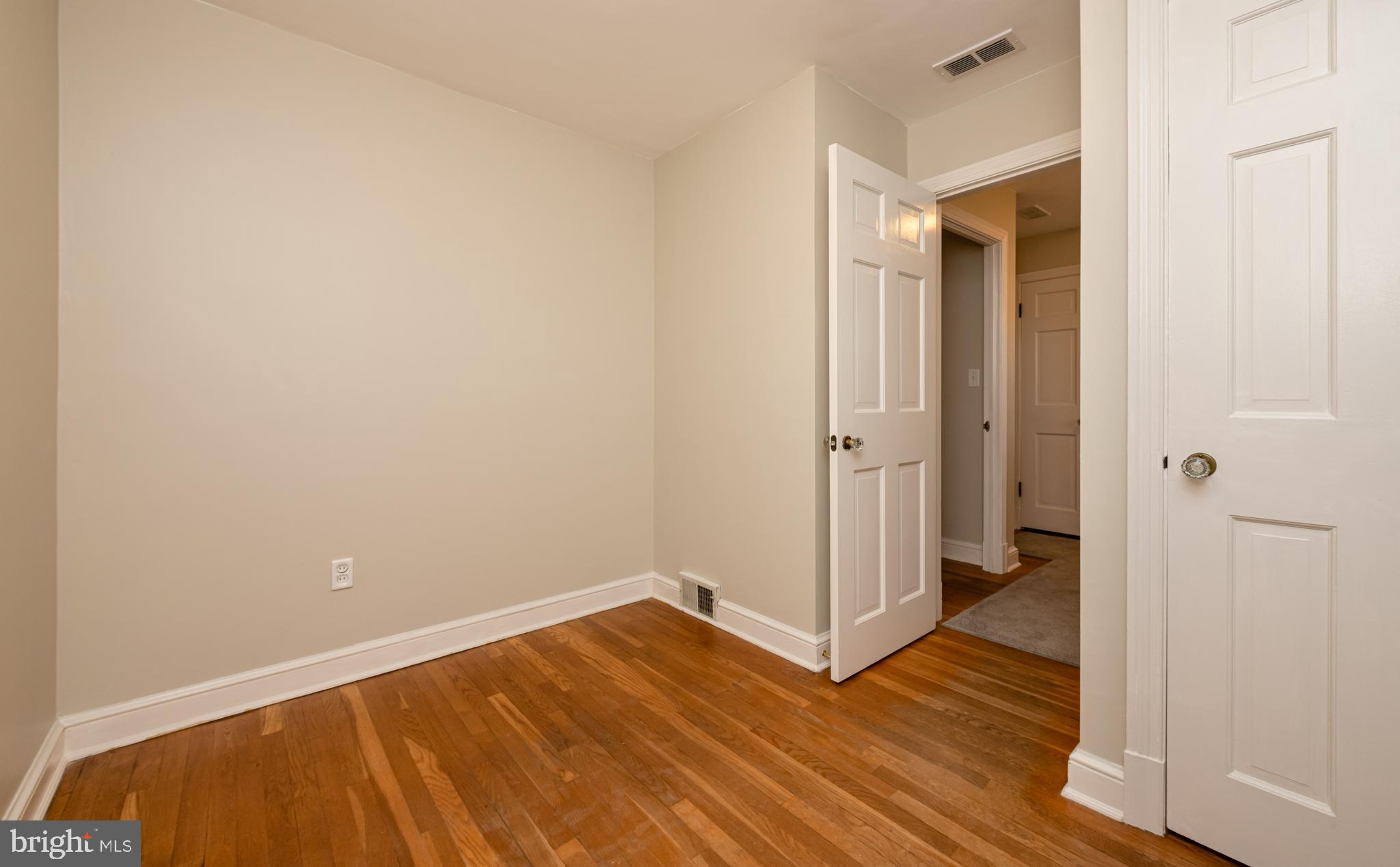 ARLINGTON FOREST - Residential Lease