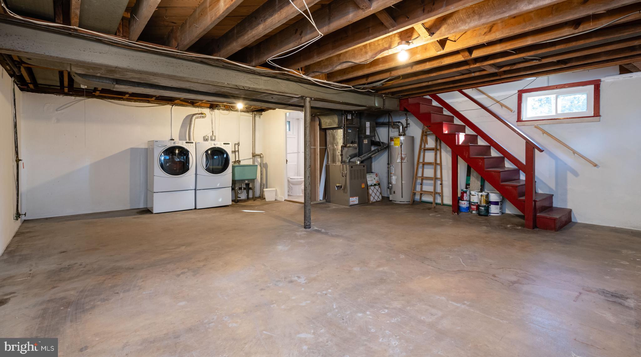 ARLINGTON FOREST - Residential Lease