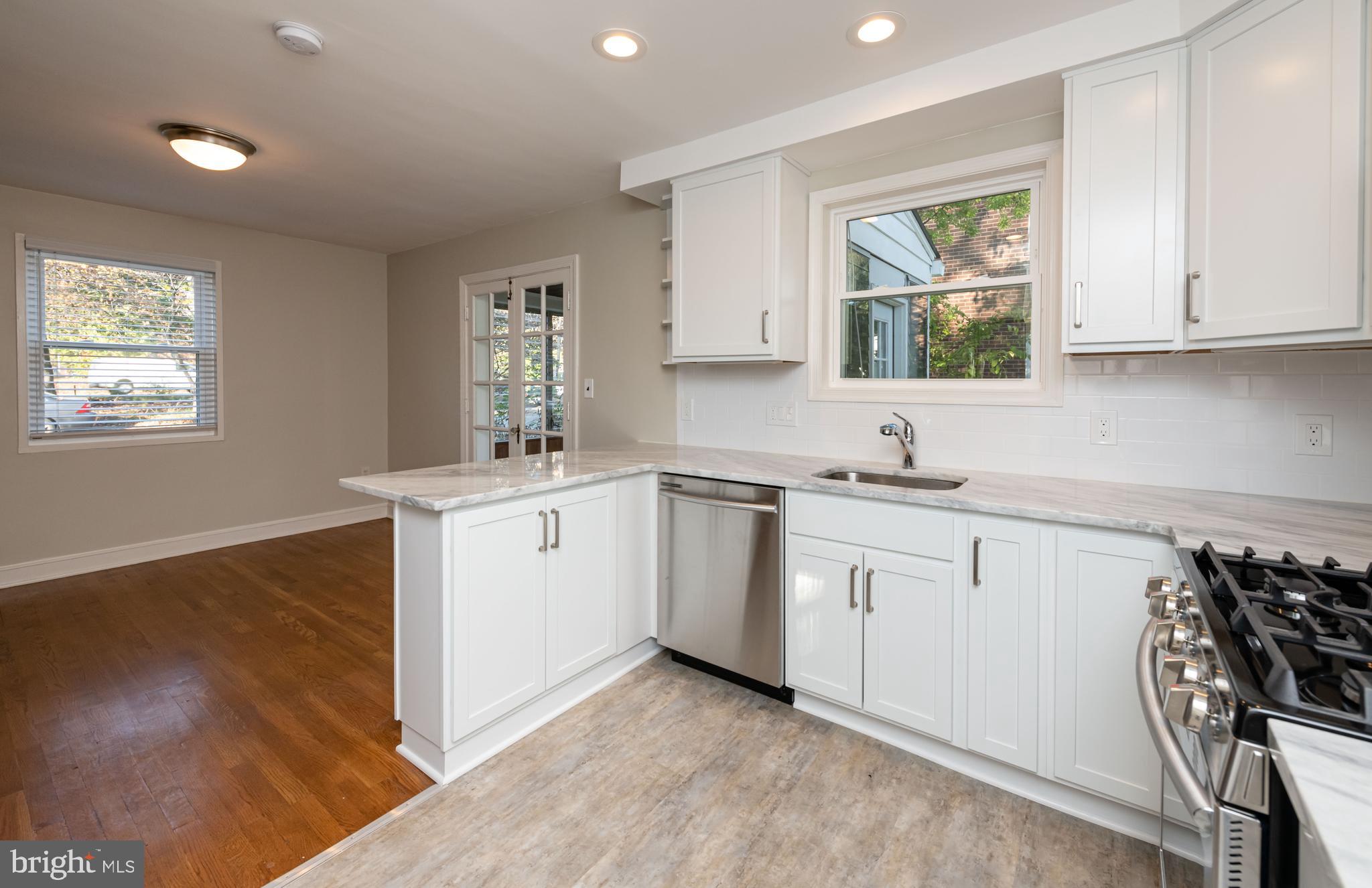 ARLINGTON FOREST - Residential Lease