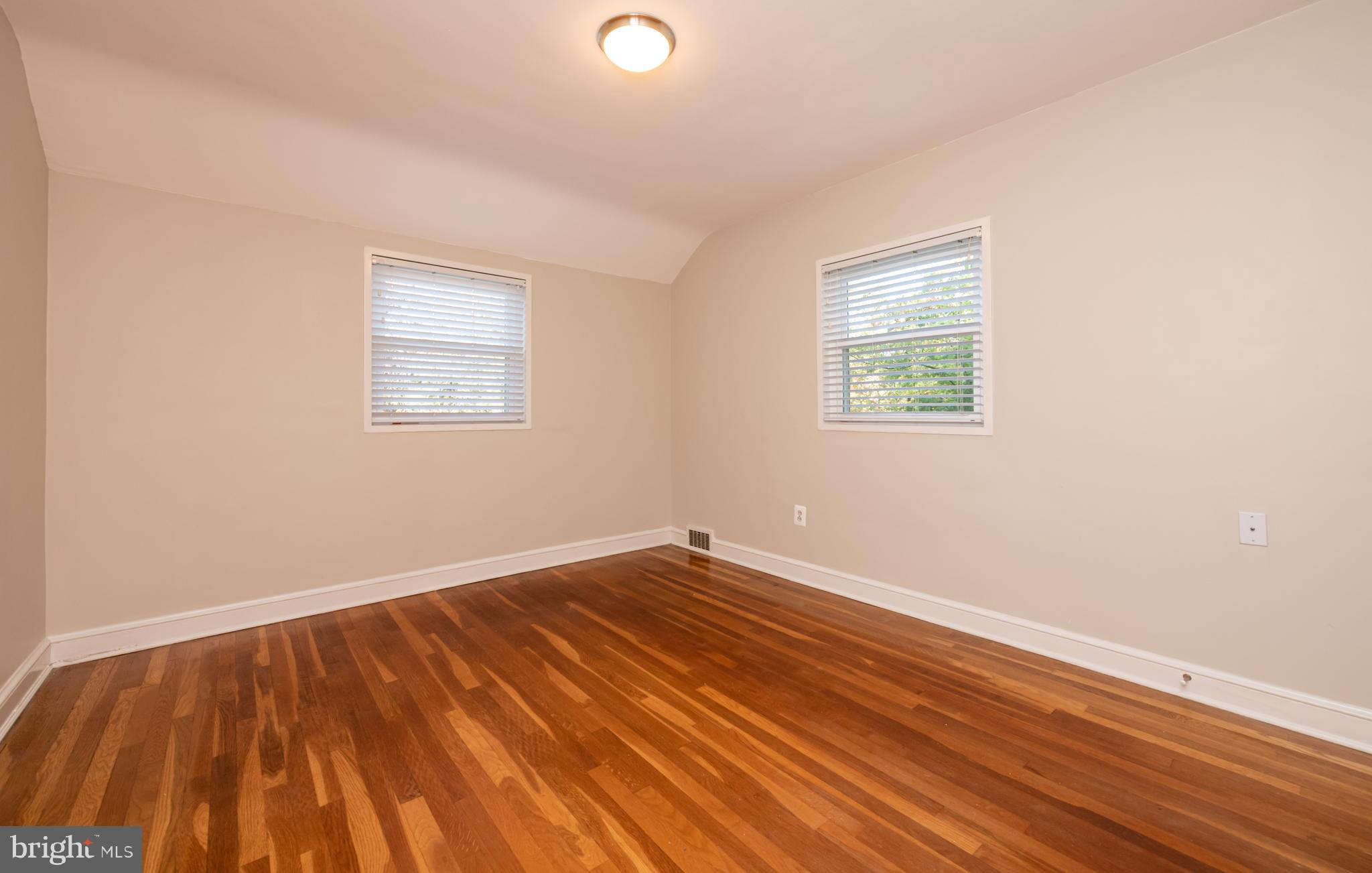 ARLINGTON FOREST - Residential Lease