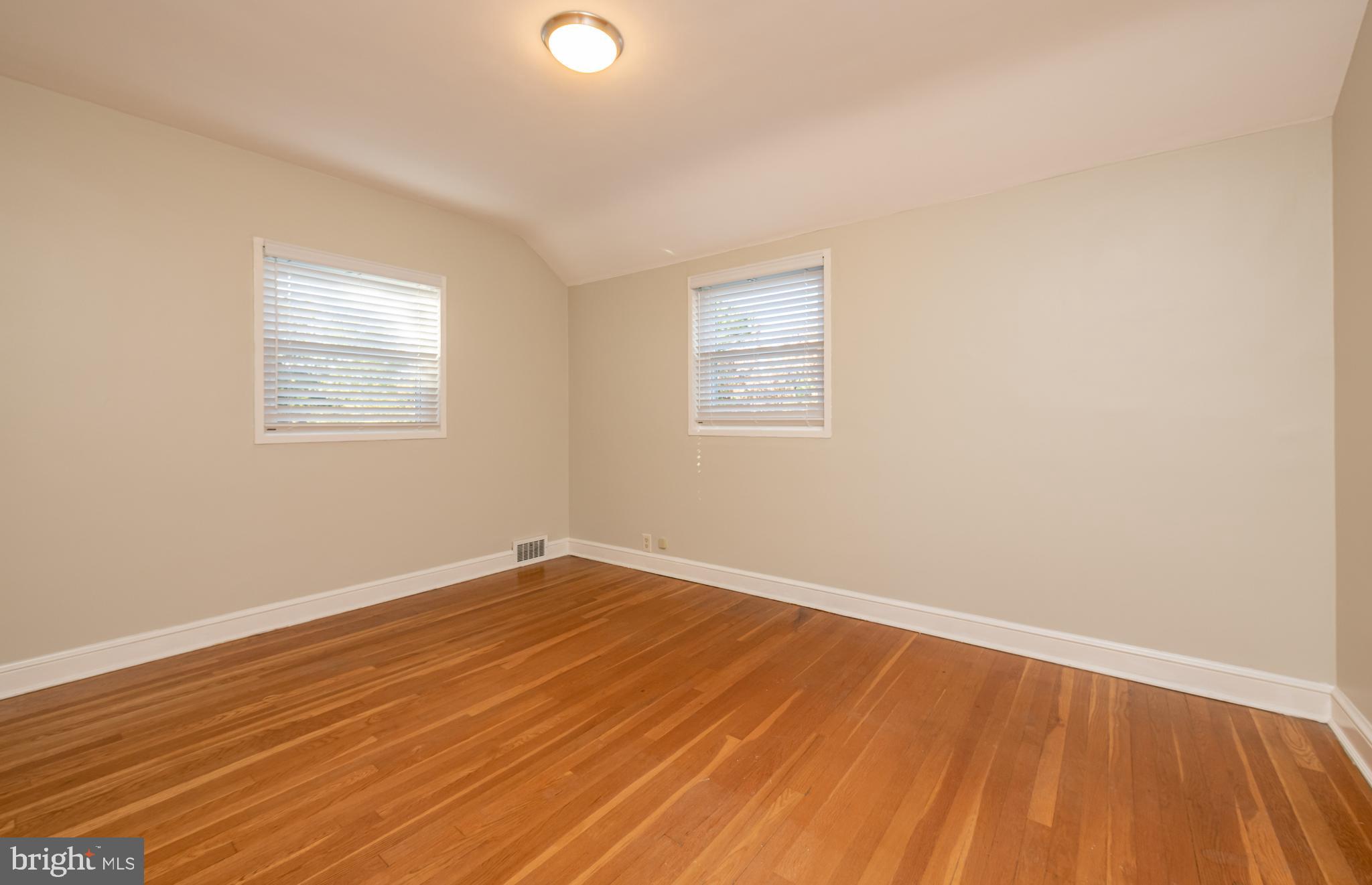 ARLINGTON FOREST - Residential Lease