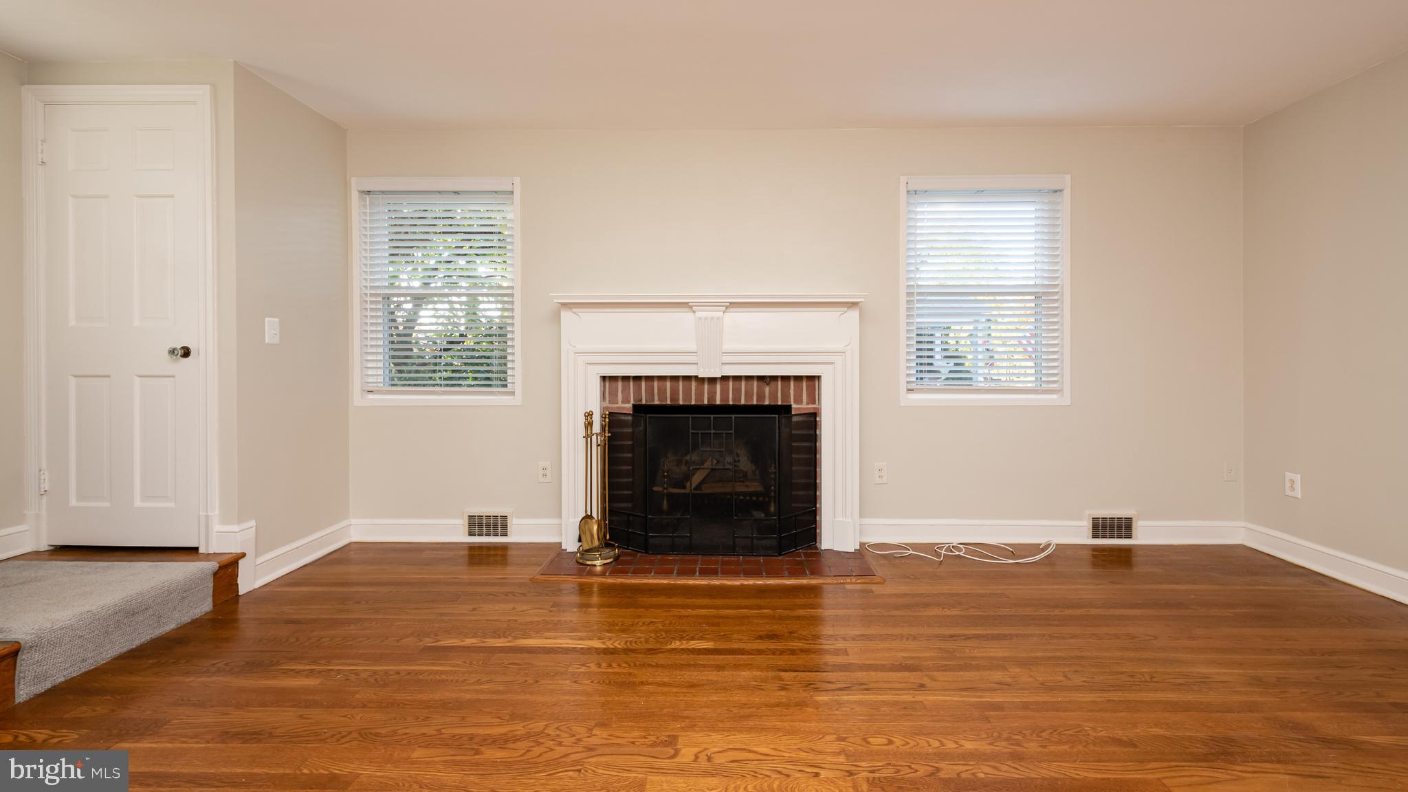 ARLINGTON FOREST - Residential Lease