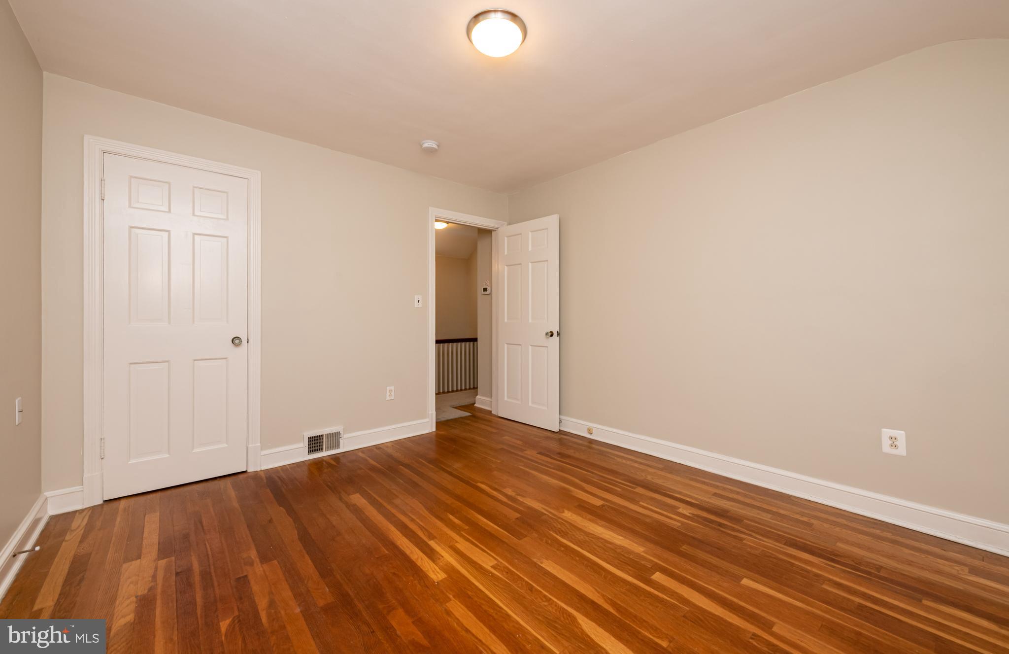 ARLINGTON FOREST - Residential Lease